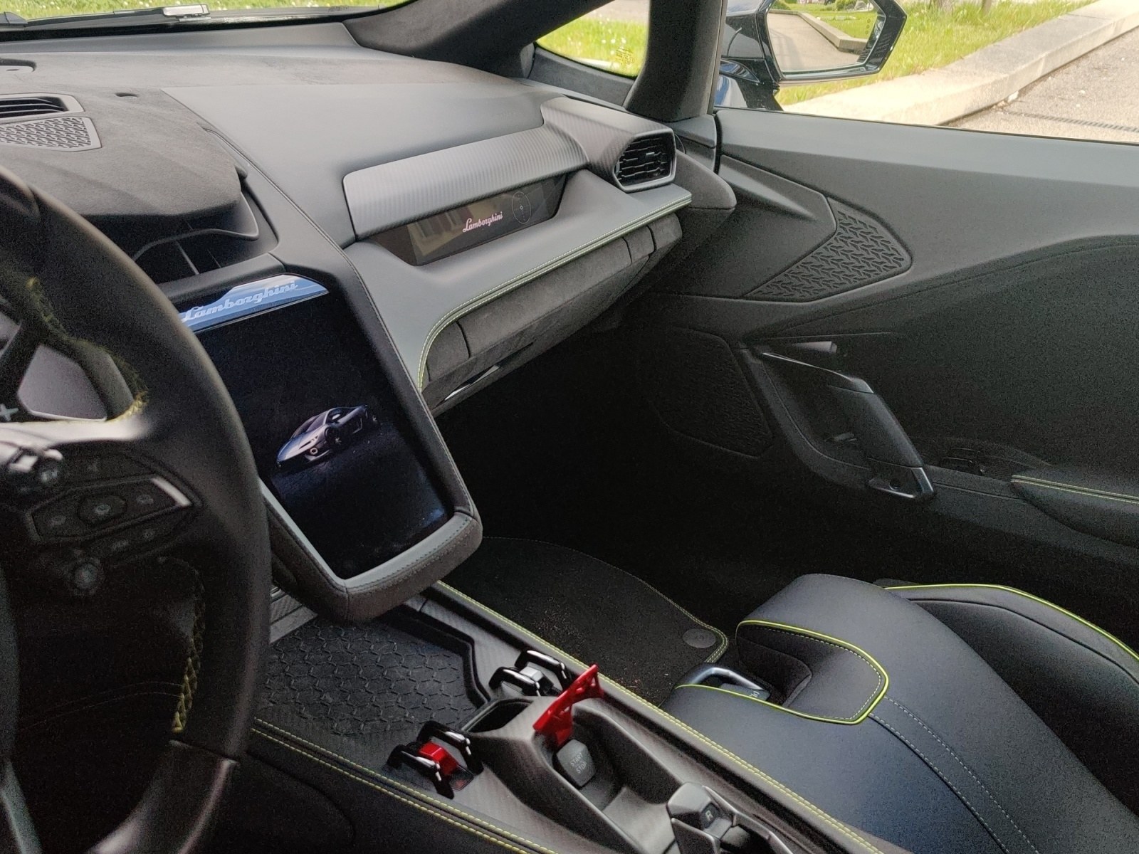 LAMBORGHINI Temerario Coupé 4.0-image-15