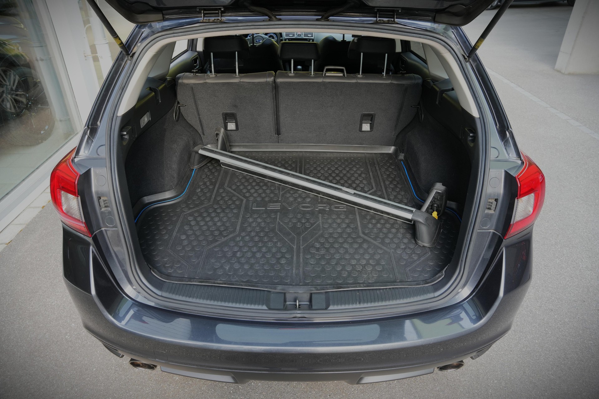 SUBARU Levorg 1.6 DIT Luxury S-image-8