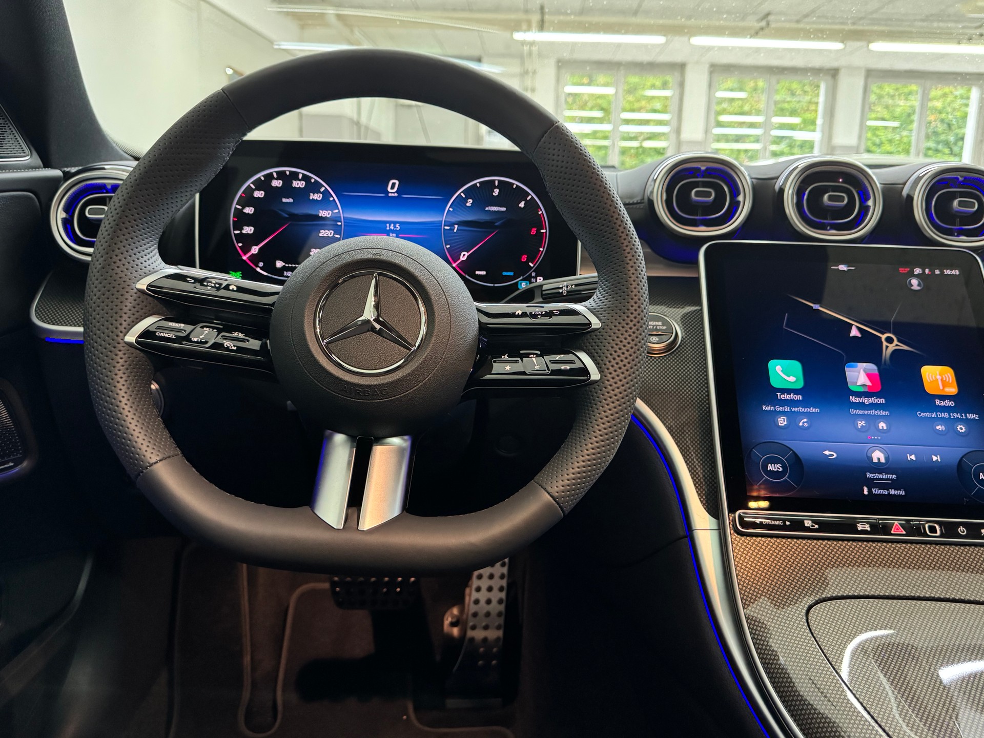 MERCEDES-BENZ C 220 d 4Matic Swiss Star-image-9