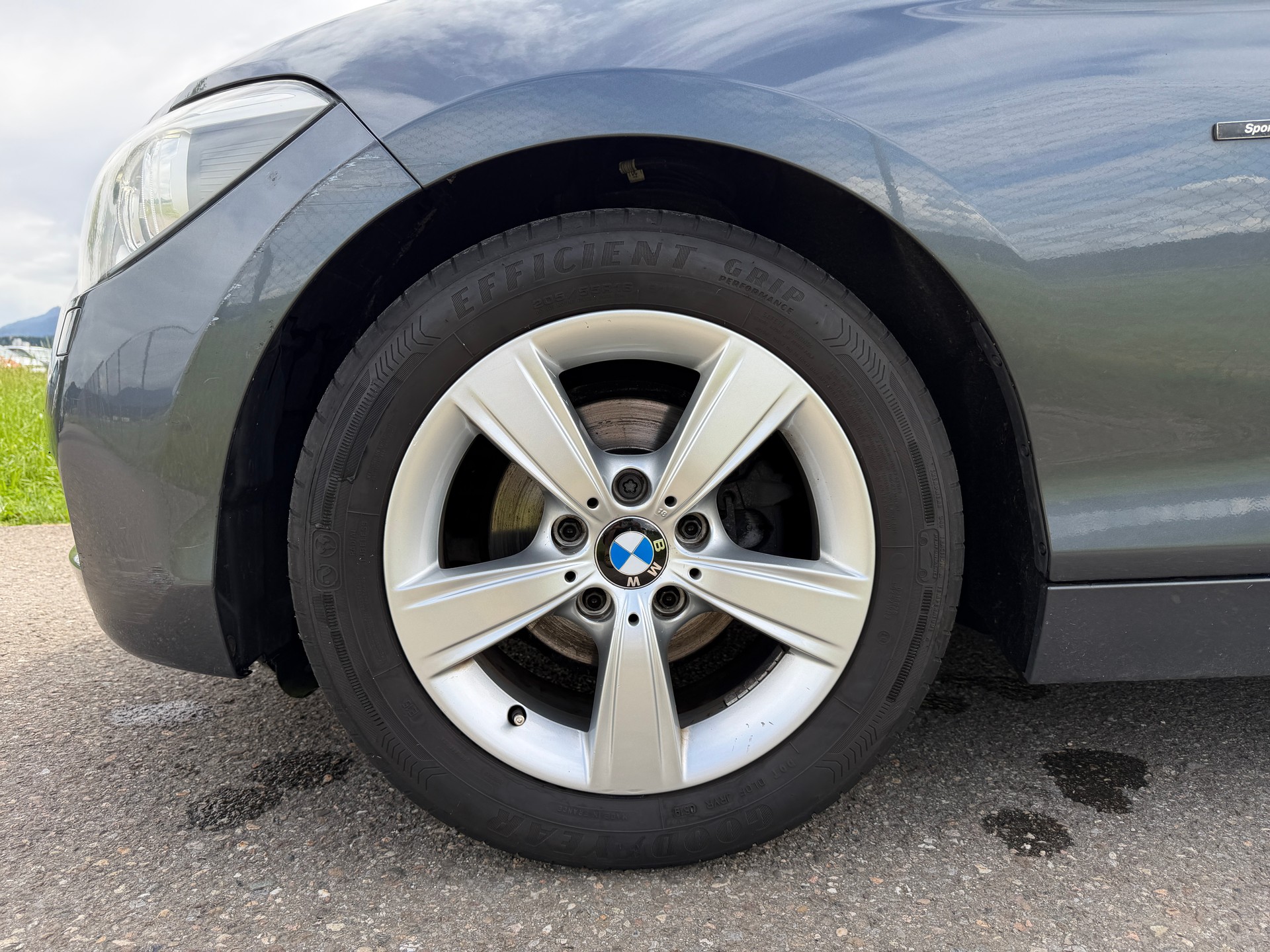 BMW 116i Sport Line-image-10