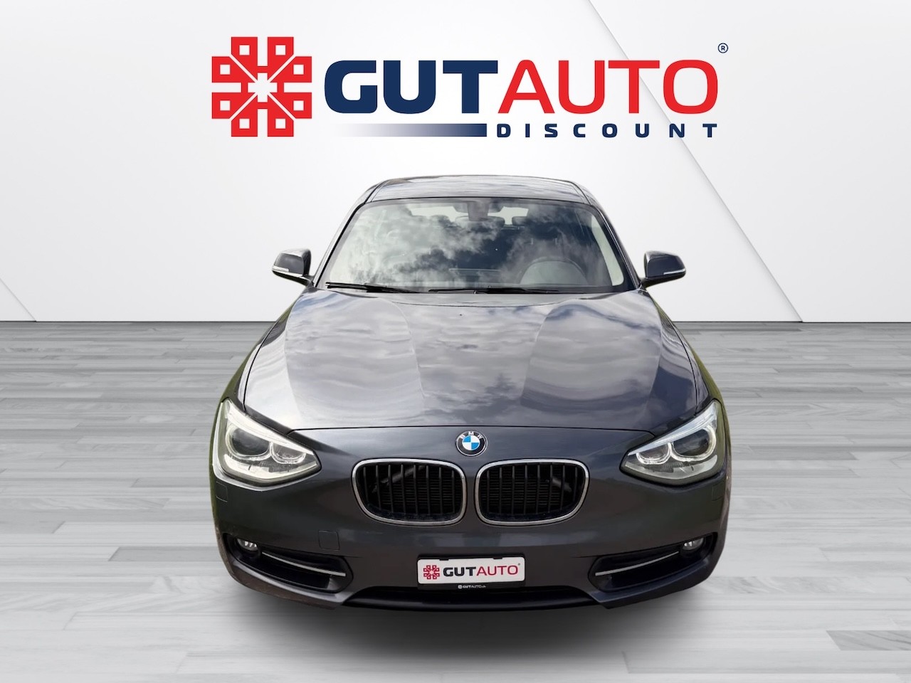 BMW 116i Sport Line-image-8
