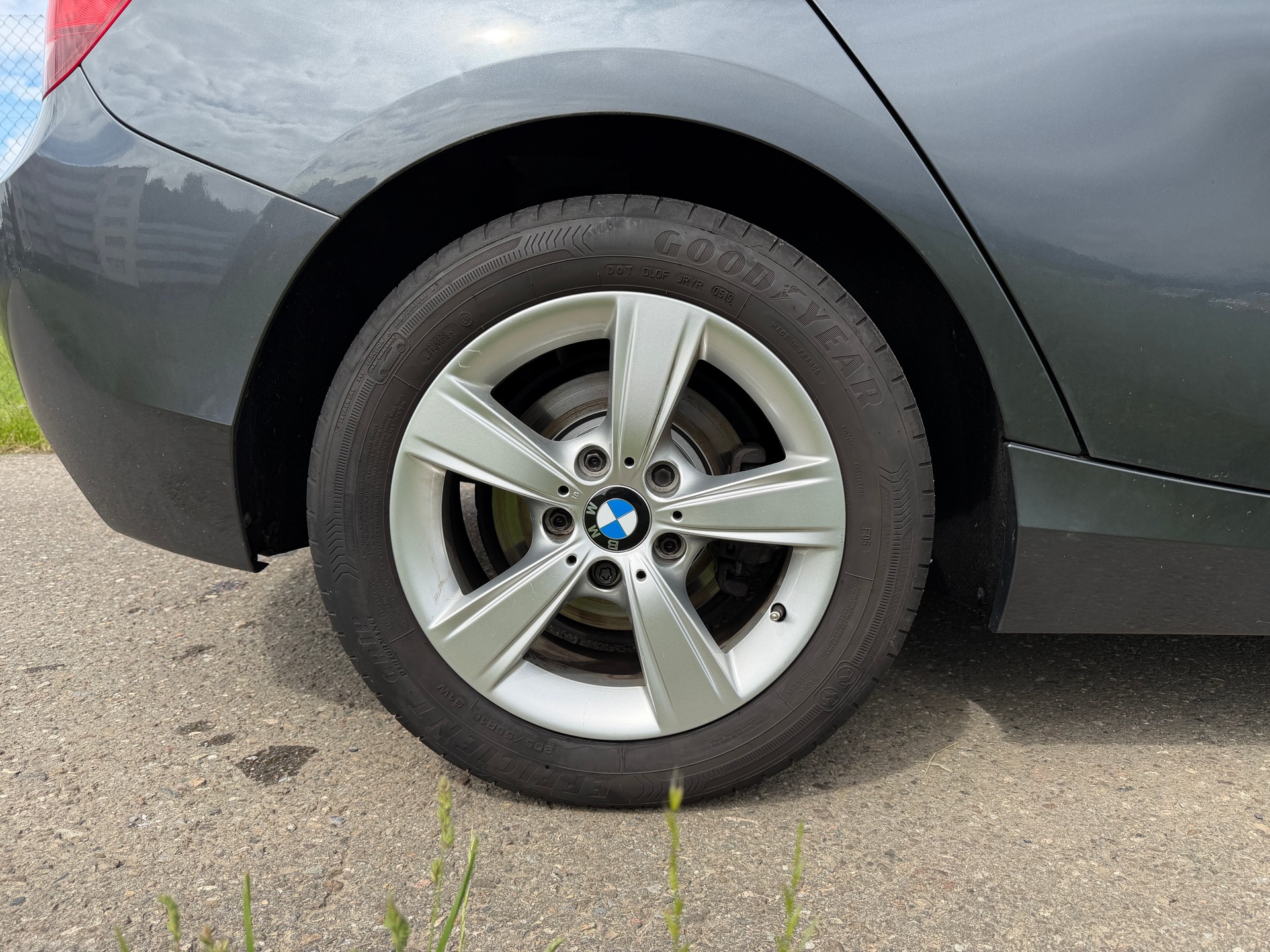 BMW 116i Sport Line-image-12
