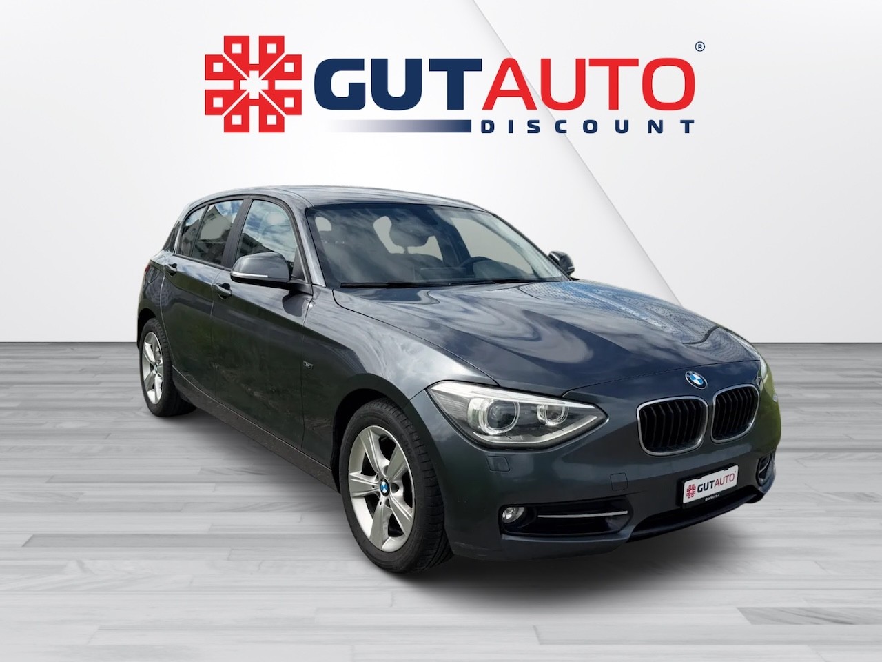 BMW 116i Sport Line-image-7