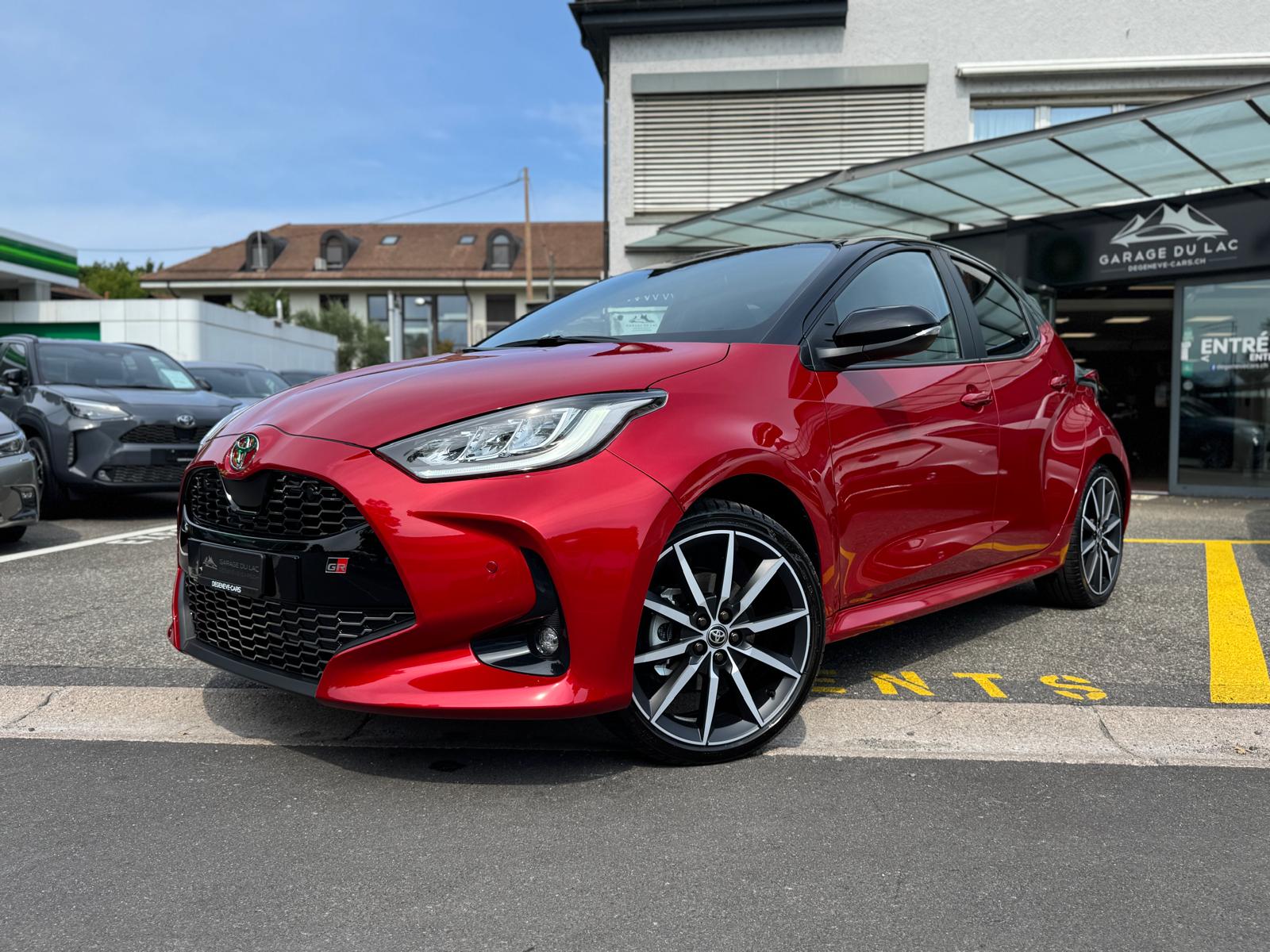 TOYOTA Yaris 1.5 GR Sport e-CVT-image-1