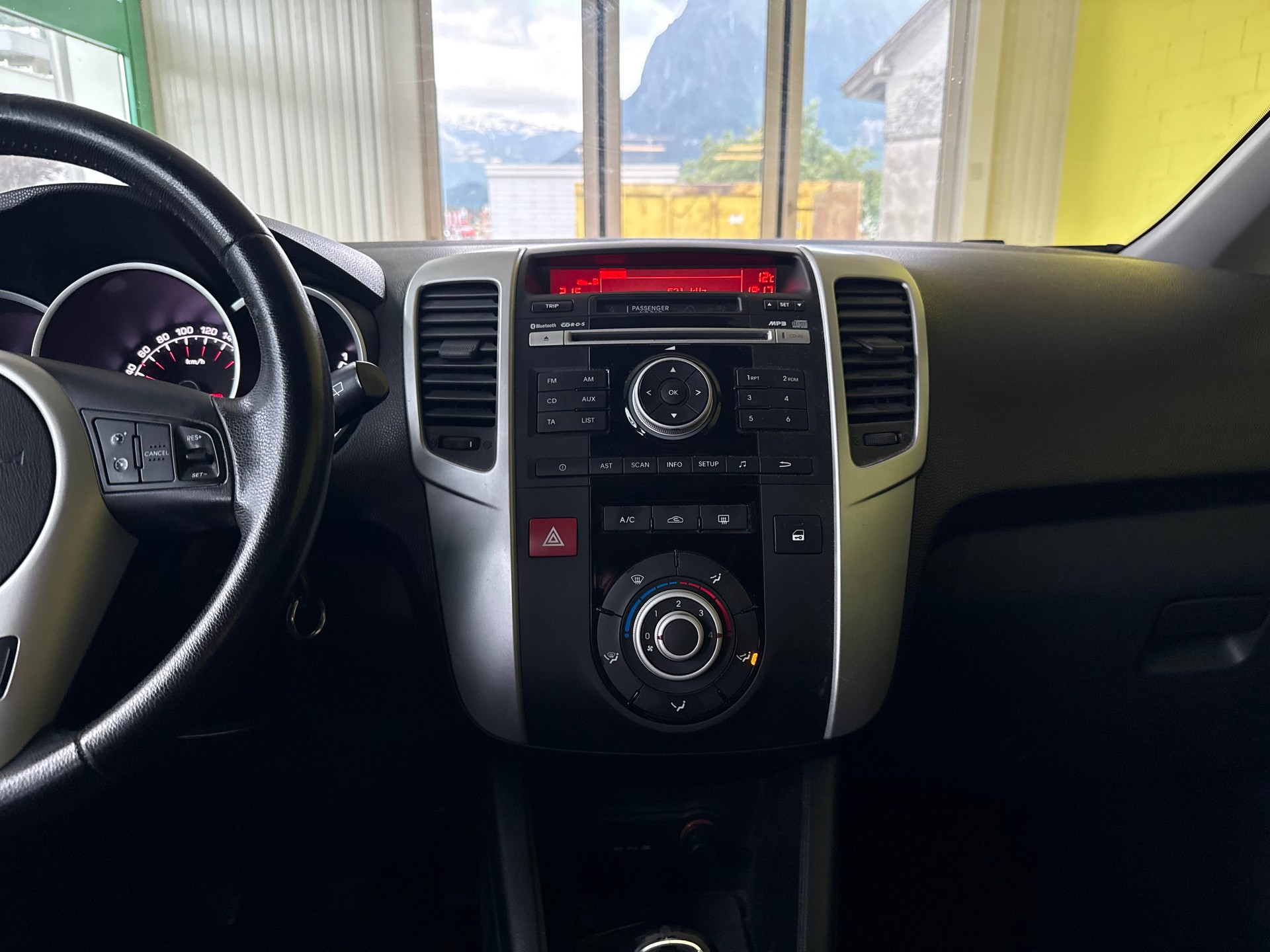 KIA Venga 1.6 CRDi Style-image-11