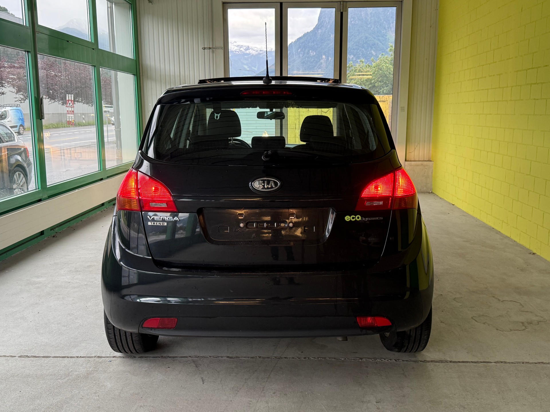 KIA Venga 1.6 CRDi Style-image-16