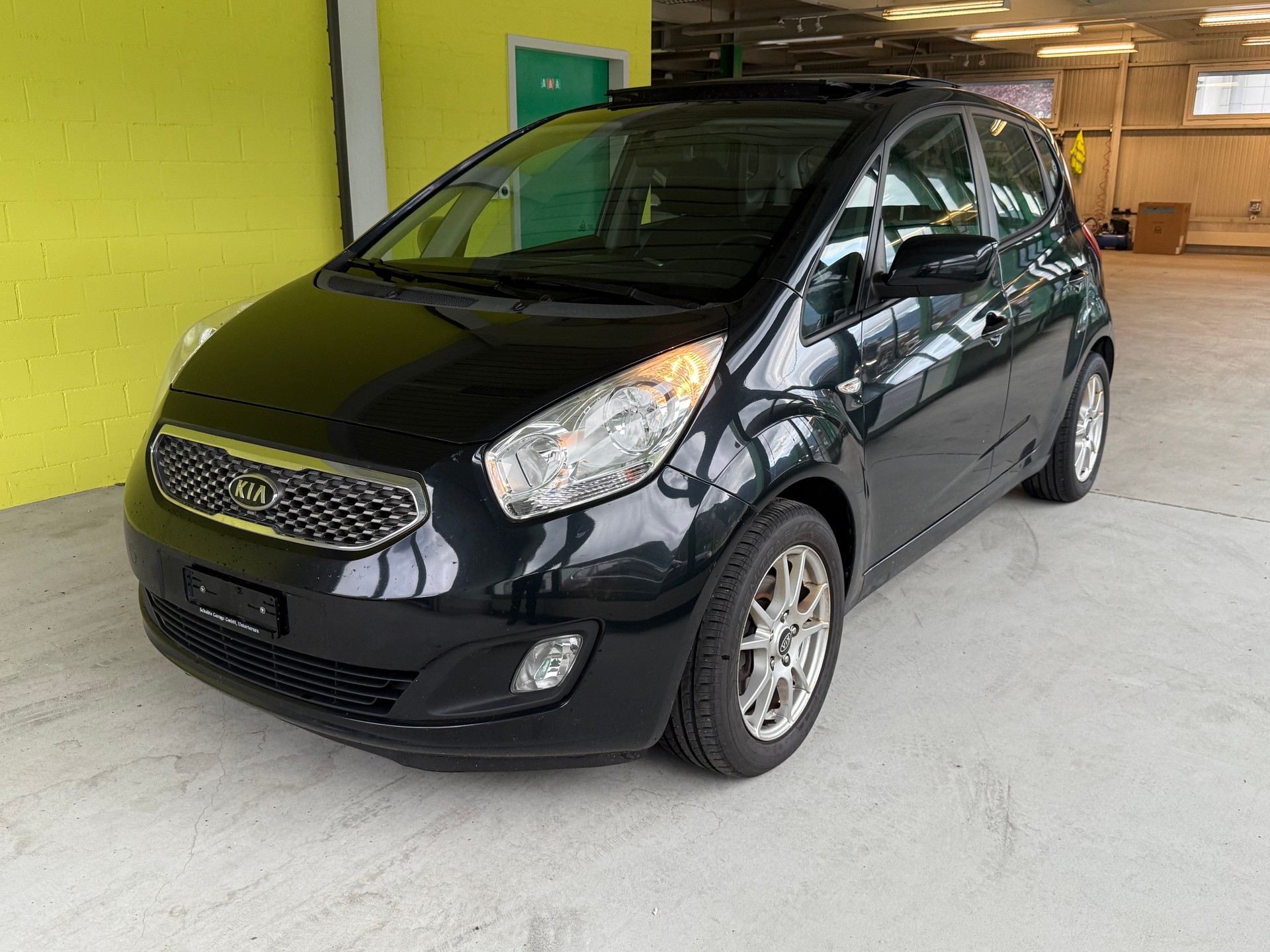 KIA Venga 1.6 CRDi Style-image-0