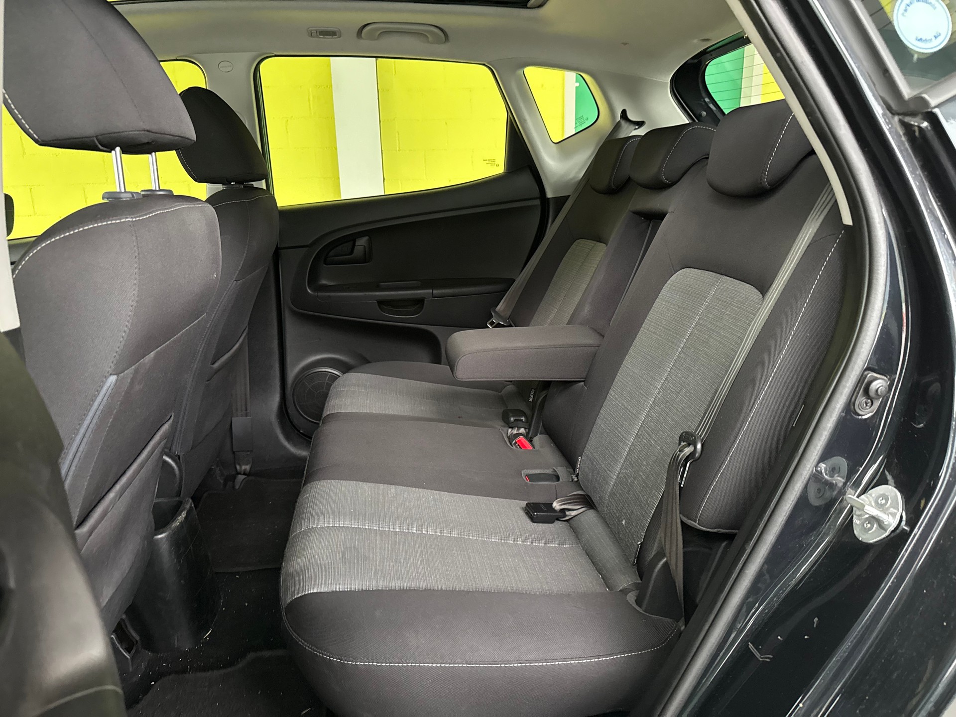 KIA Venga 1.6 CRDi Style-image-4