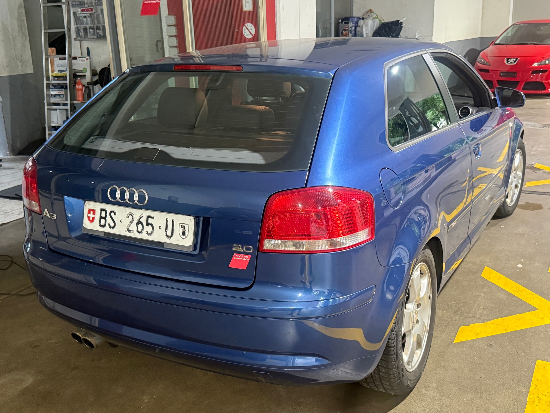 AUDI A3 2.0 FSI Attraction-image-2