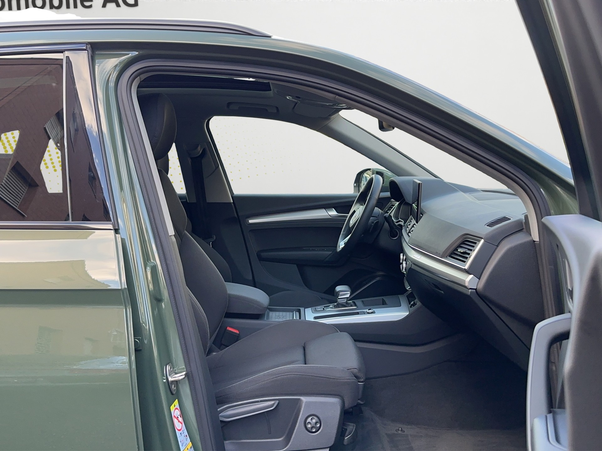AUDI Q5 40 TDI S-Line quattro 4x4 AHK-image-12