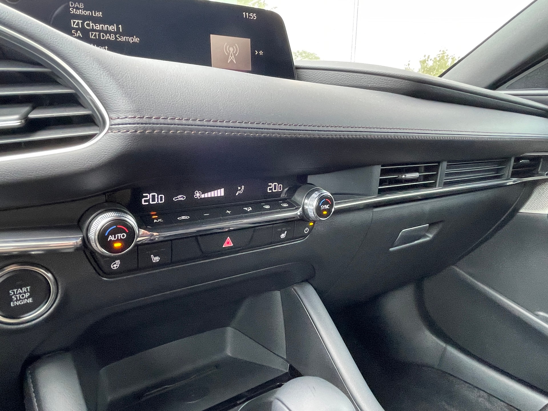 MAZDA 3 Hatchback SKYACTIV-G M Hybrid 140 Exclusive Line Automat-image-10