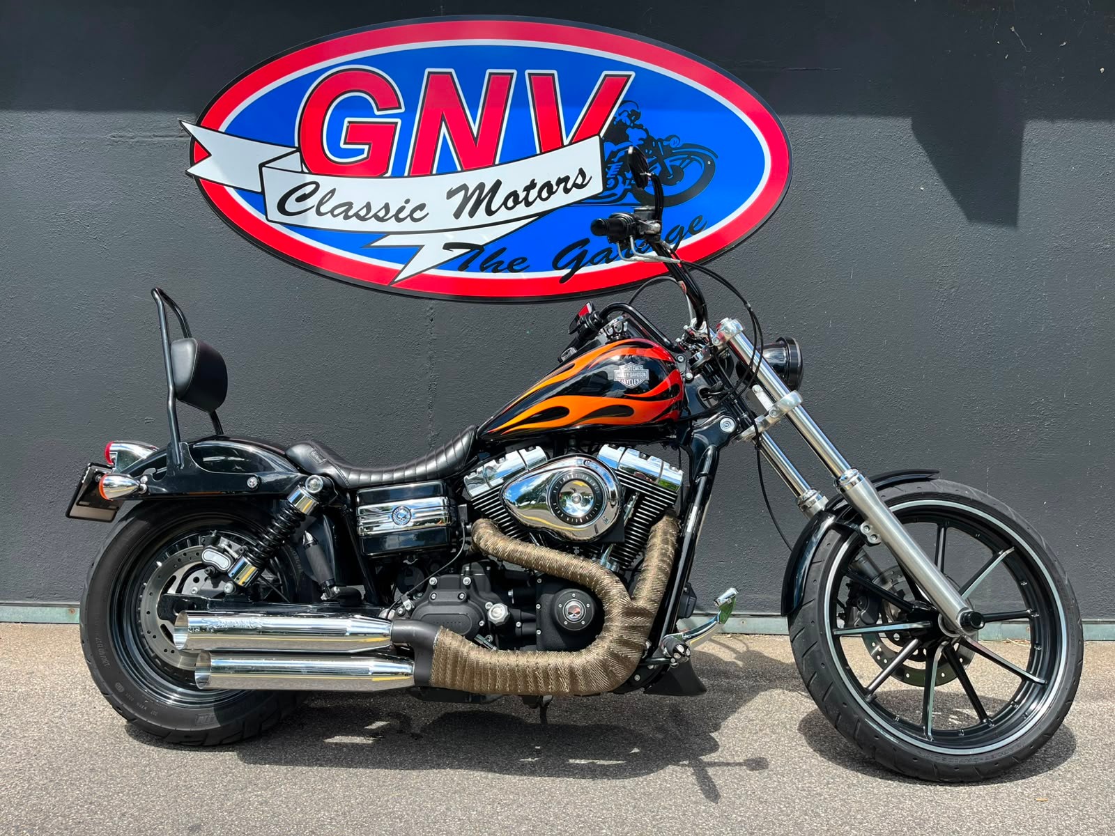 HARLEY-DAVIDSON FXDWGI Dyna Wide Glide