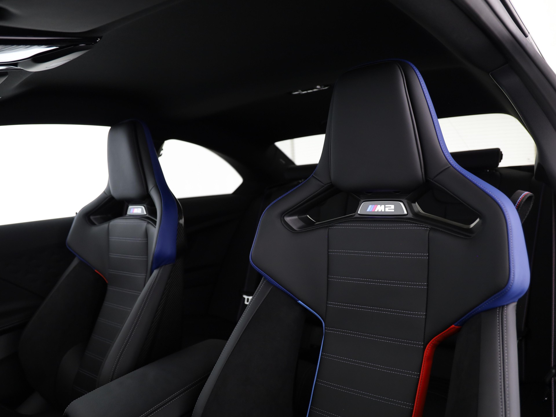 BMW M2 Coupé-image-7