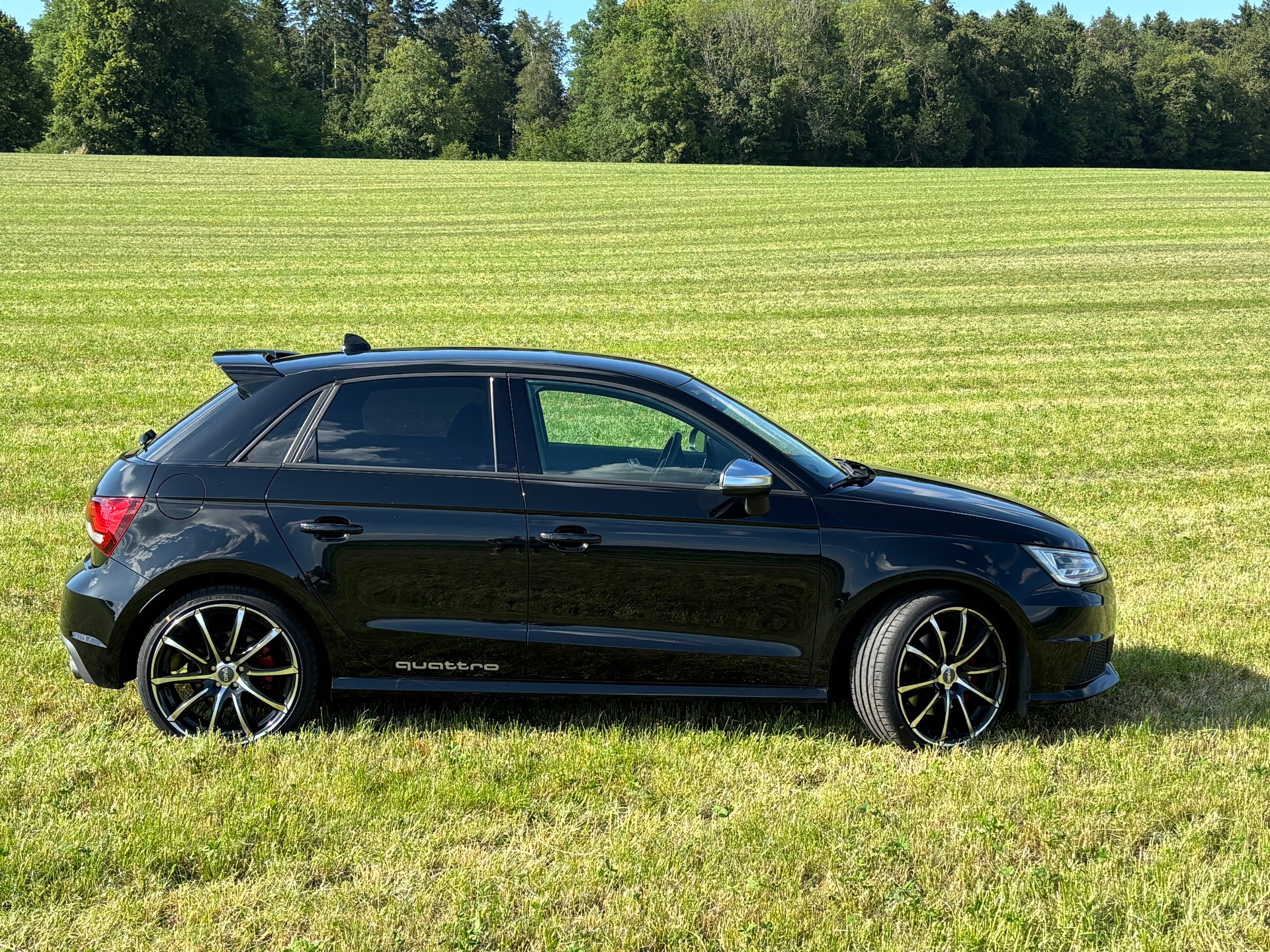 AUDI 2.0 TFSI quattro-image-8