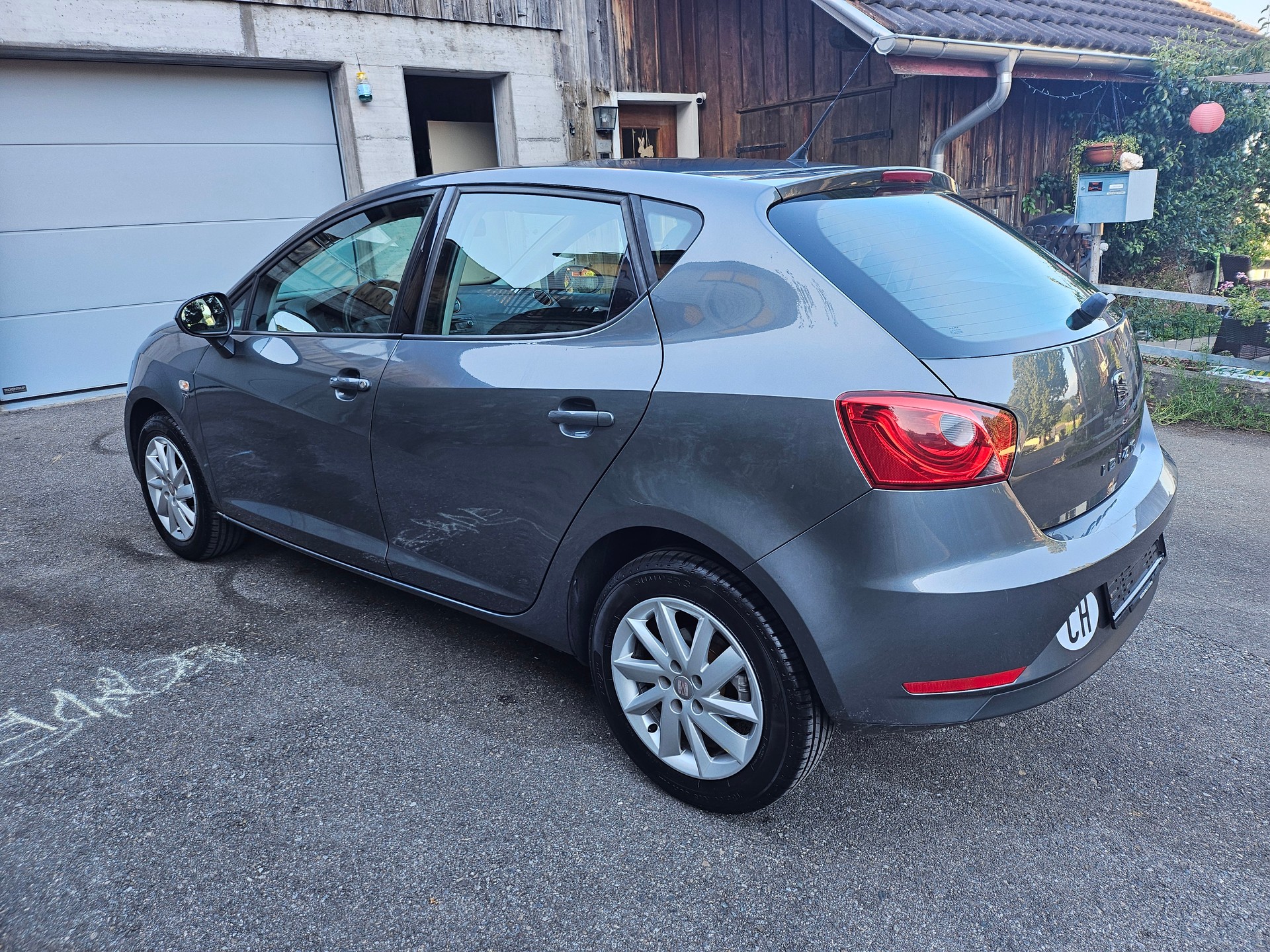SEAT 1.6 TDI 105 Style-image-1