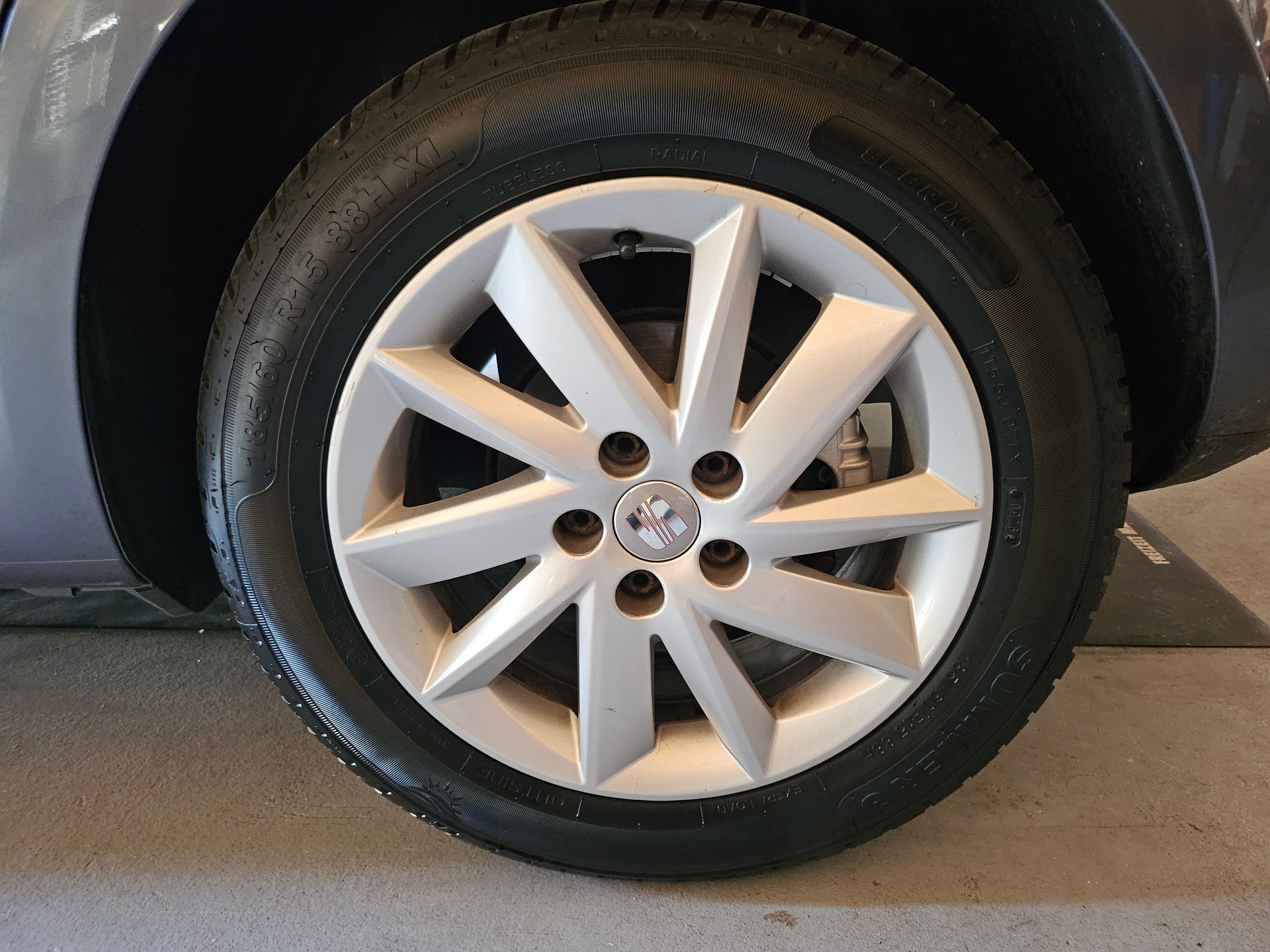 SEAT 1.6 TDI 105 Style-image-5