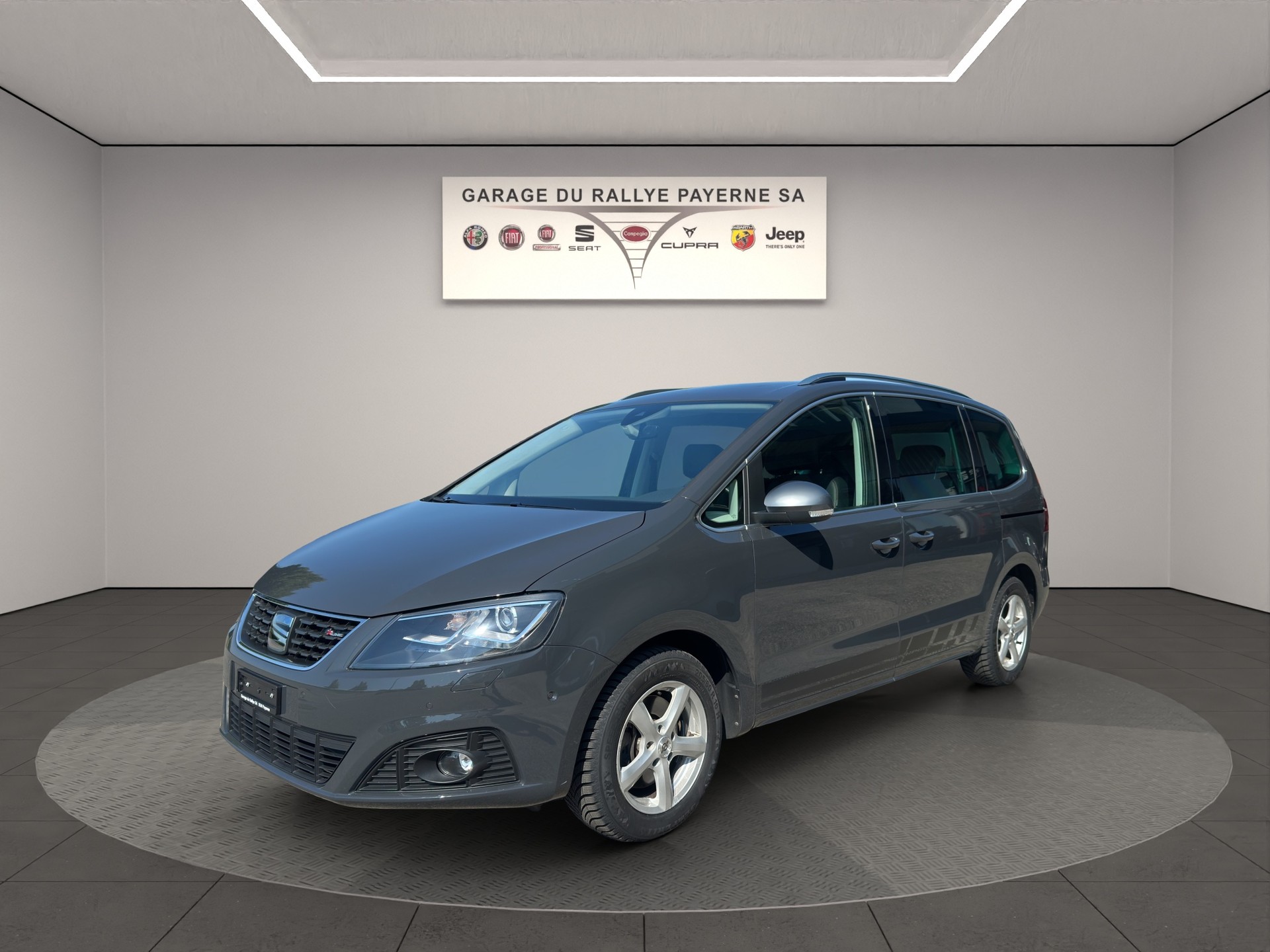 SEAT Alhambra 1.4 TSI DSG SWISS FR2-image-1