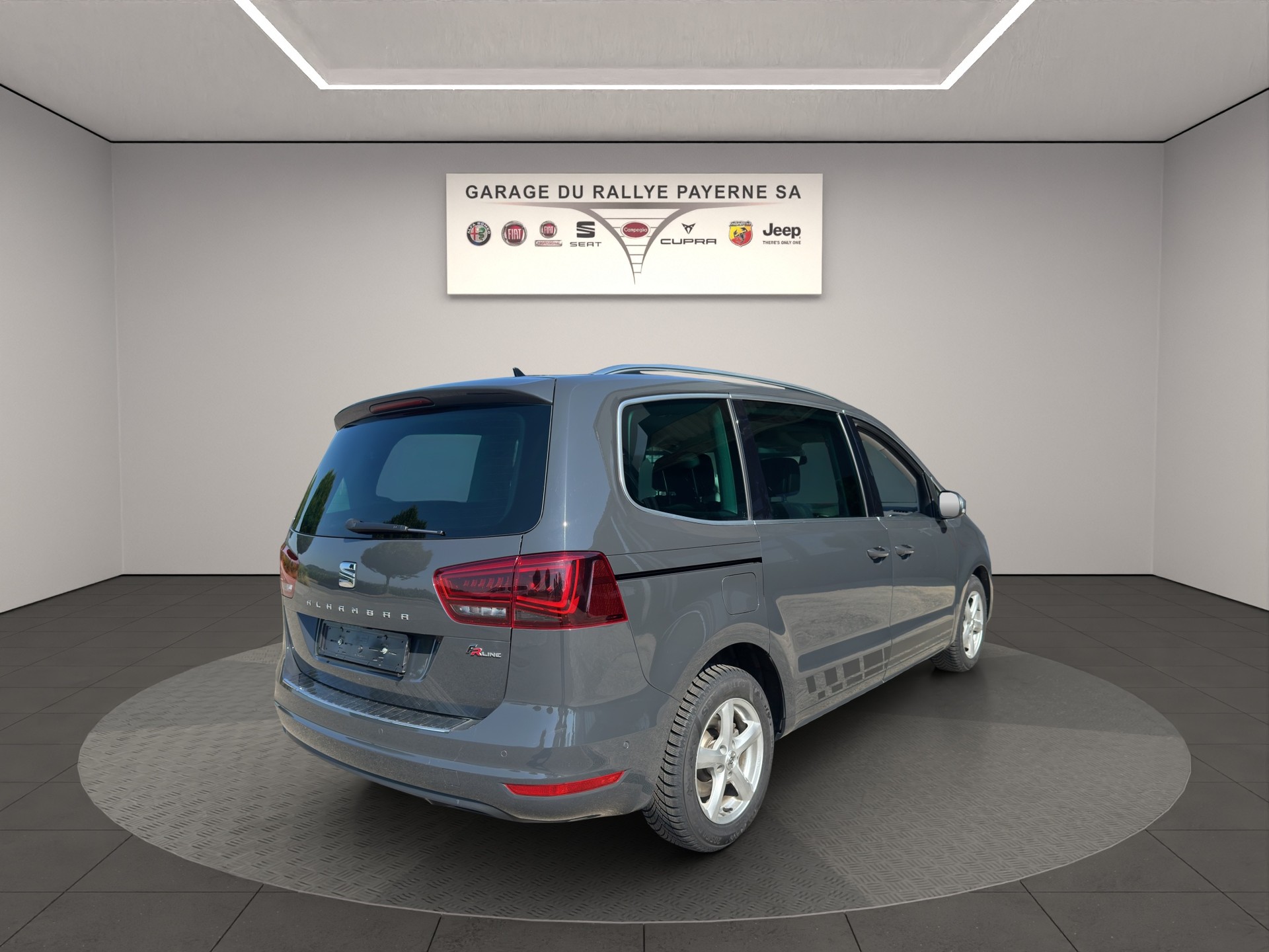 SEAT Alhambra 1.4 TSI DSG SWISS FR2-image-4