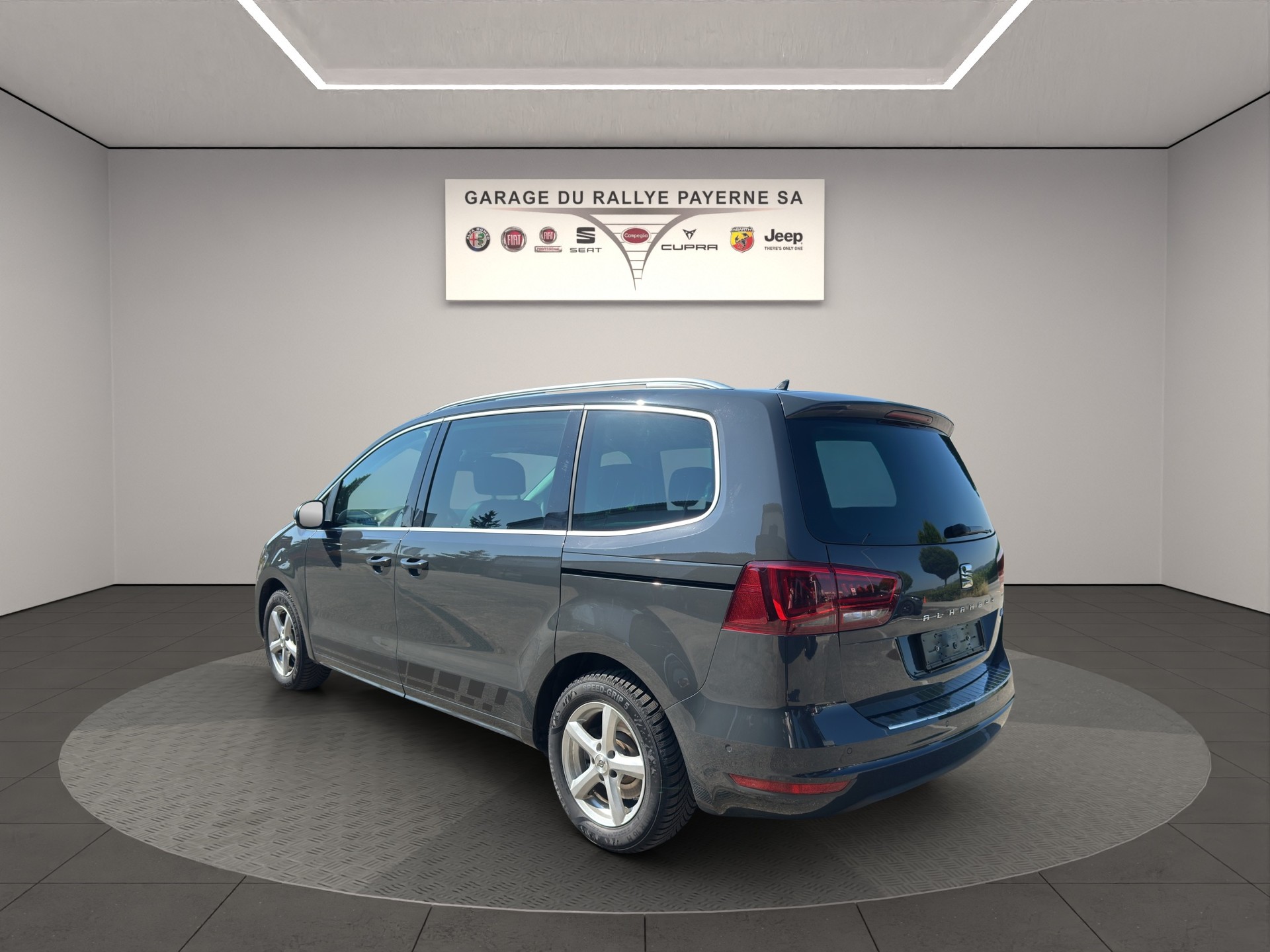 SEAT Alhambra 1.4 TSI DSG SWISS FR2-image-2