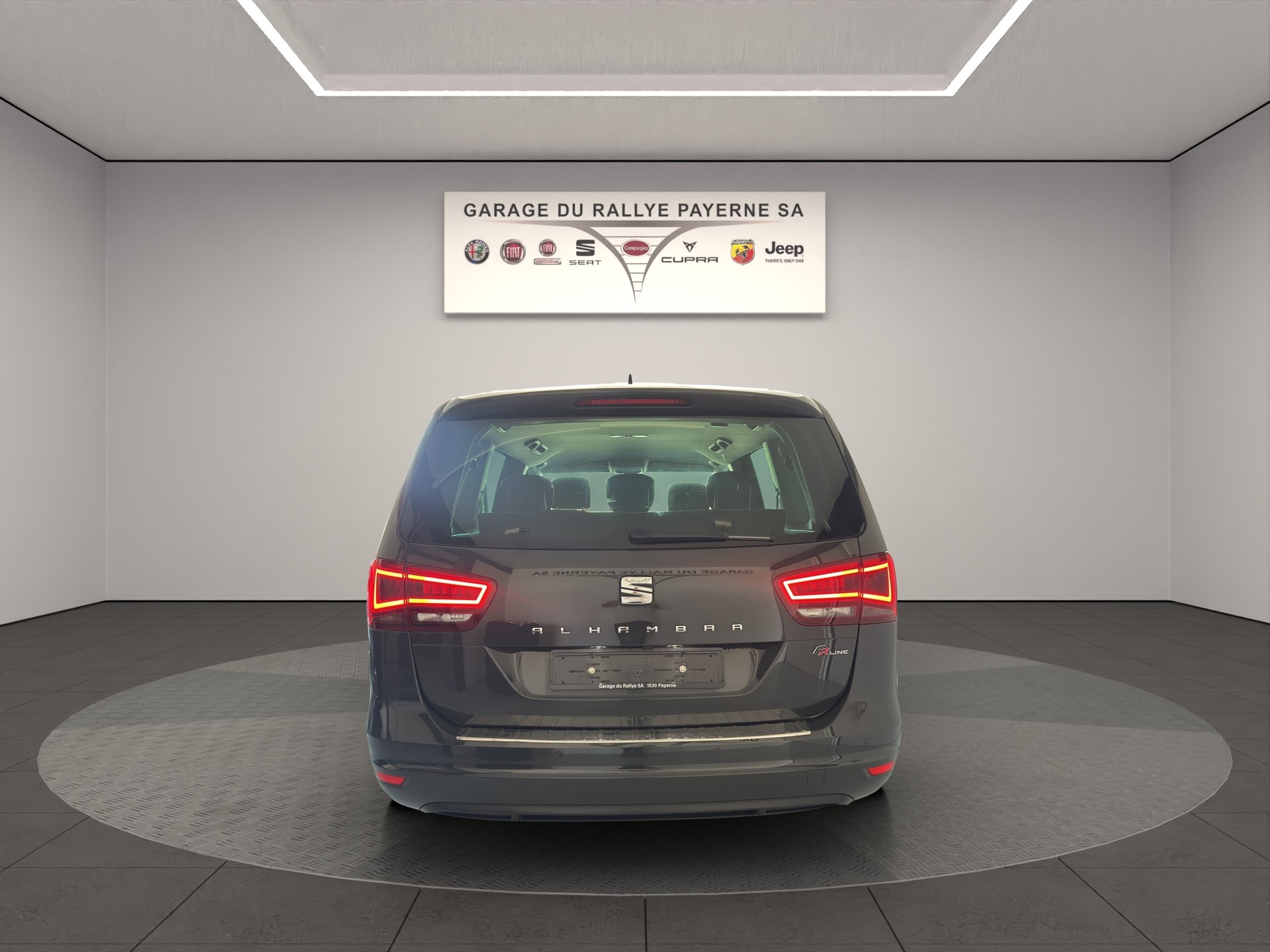 SEAT Alhambra 1.4 TSI DSG SWISS FR2-image-3