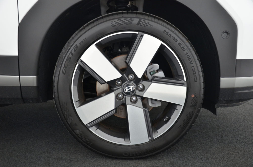 HYUNDAI Santa Fe 1.6 PHEV Prestige Line 4WD-image-9
