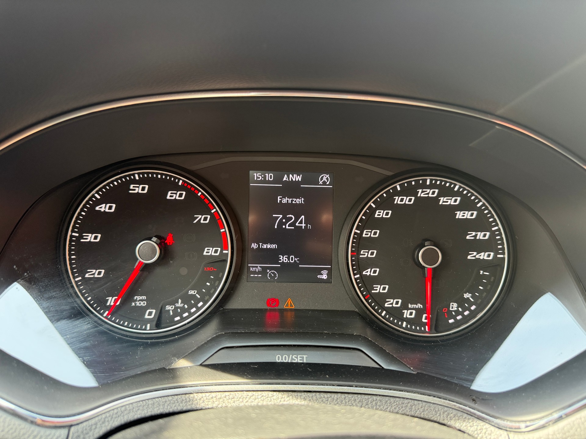 SEAT Ibiza 1.0 EcoTSI Swiss FR-image-10