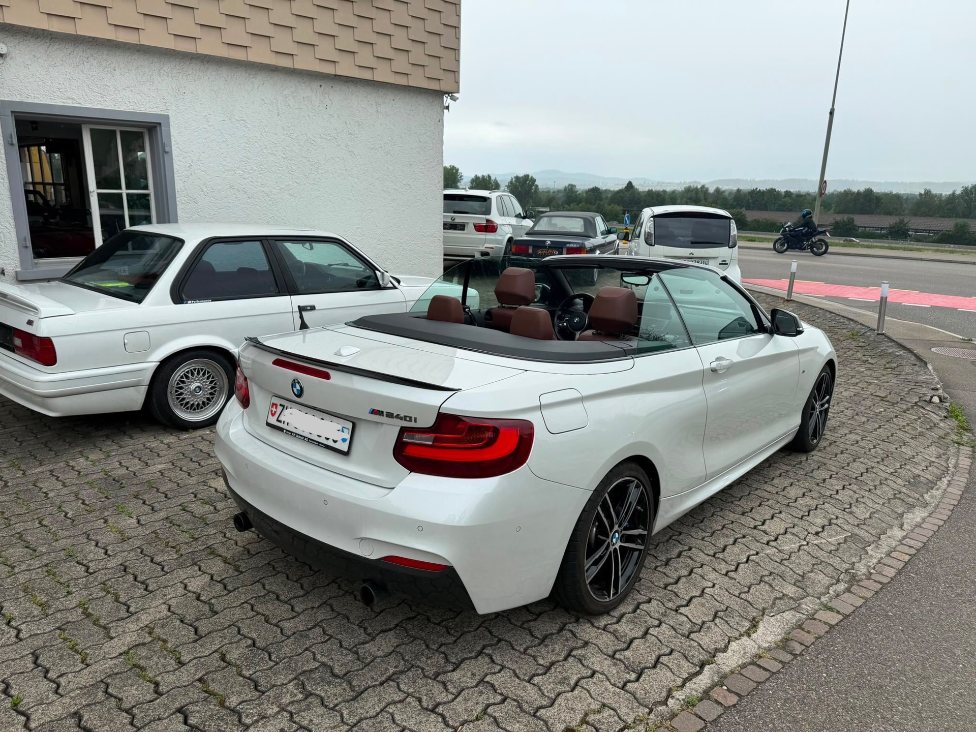 BMW M240i Steptronic-image-4