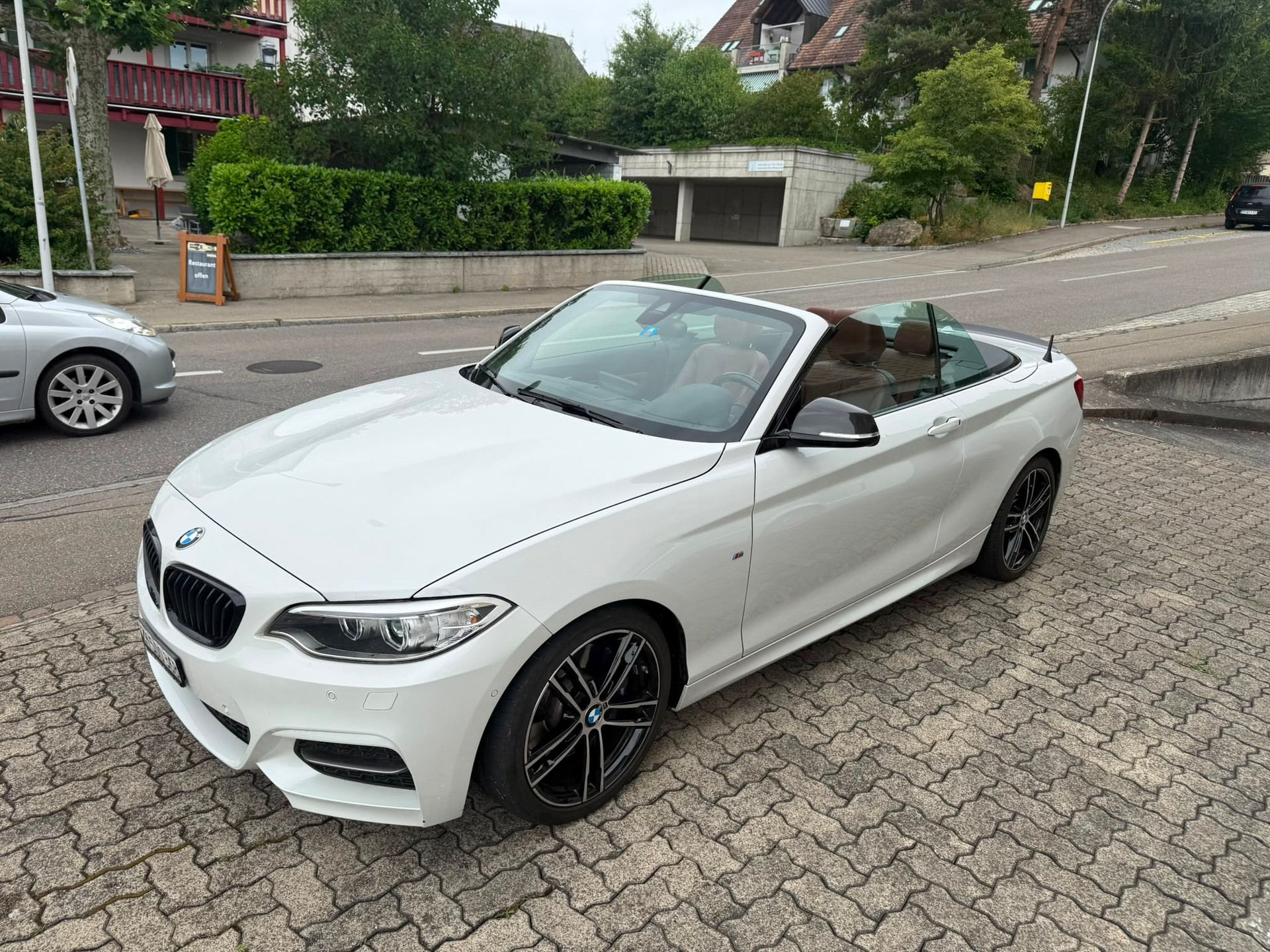 BMW M240i Steptronic-image-0