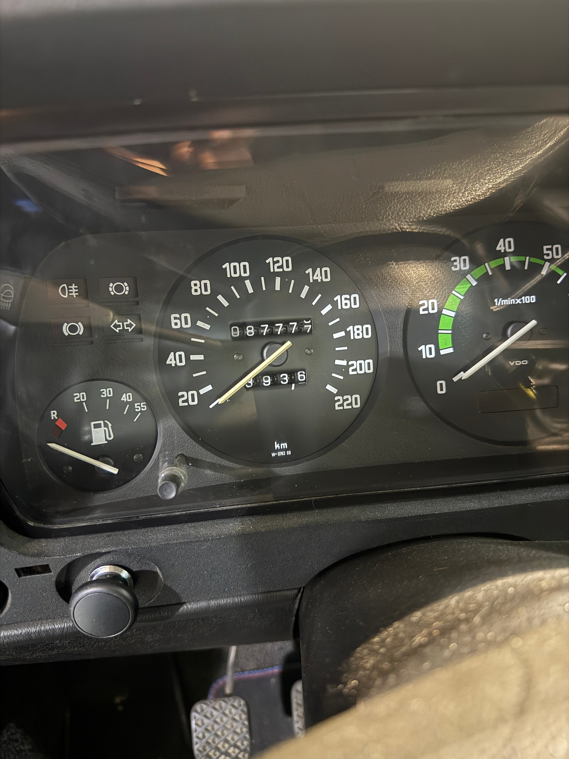 BMW E21 323I-image-6