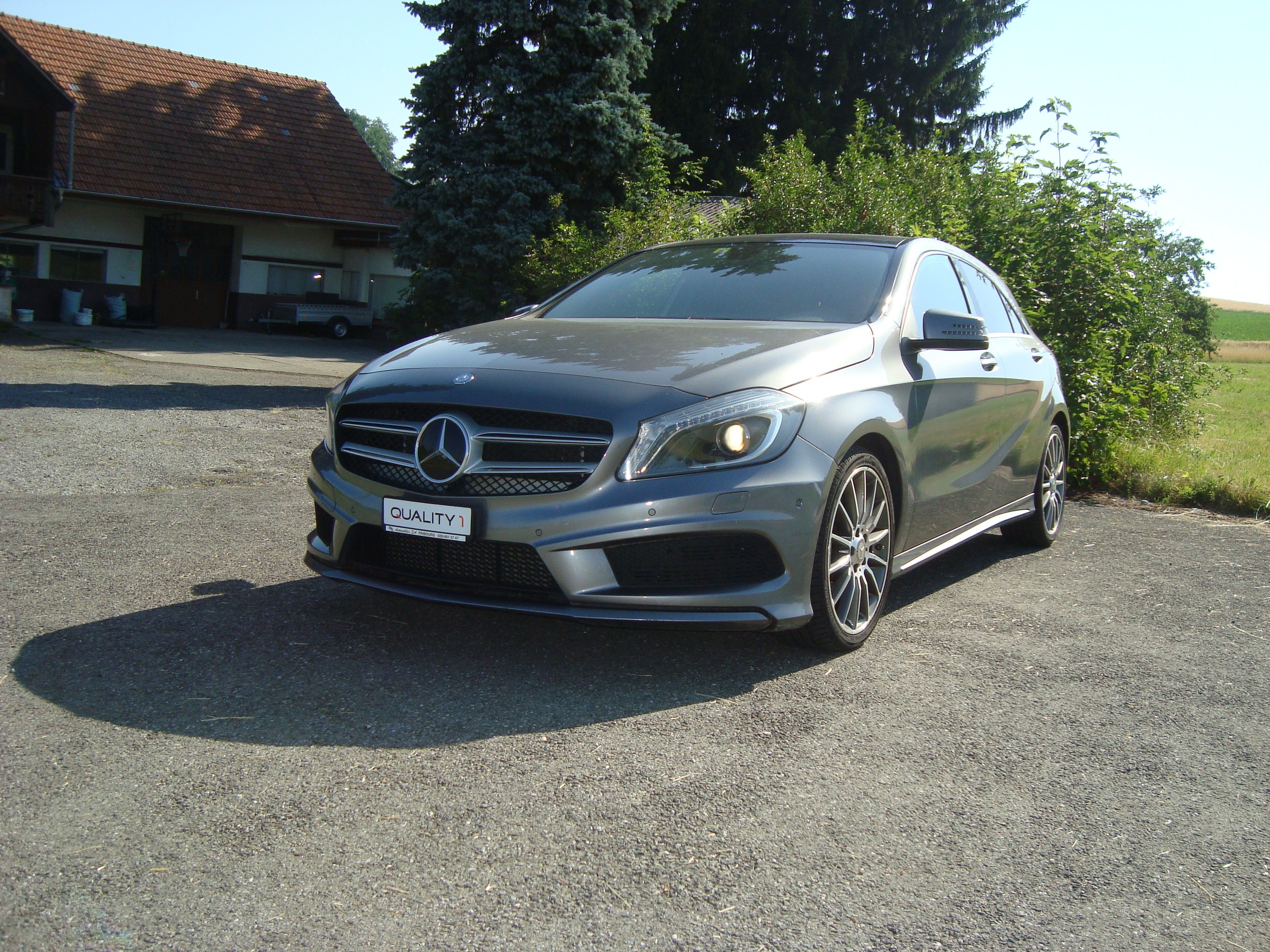 Car photo