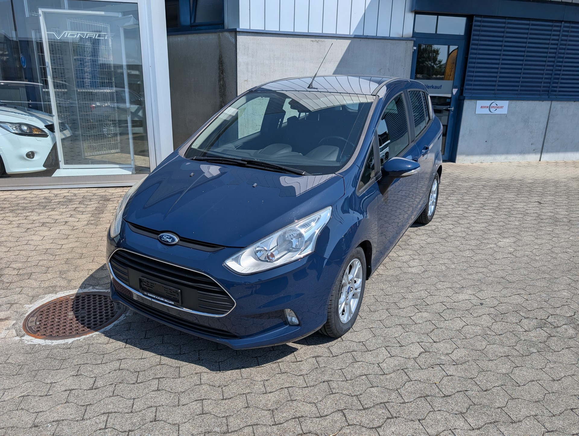 FORD B-Max 1.0 SCTi Trend-image-0