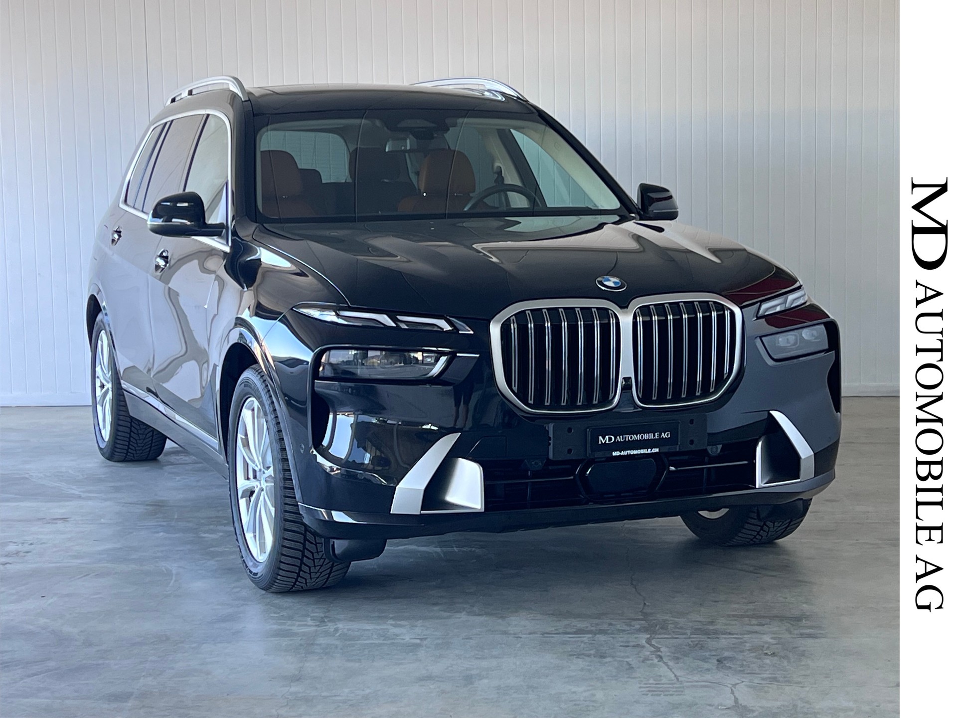 BMW X7 xDrive 48V 40d Steptronic-image-0