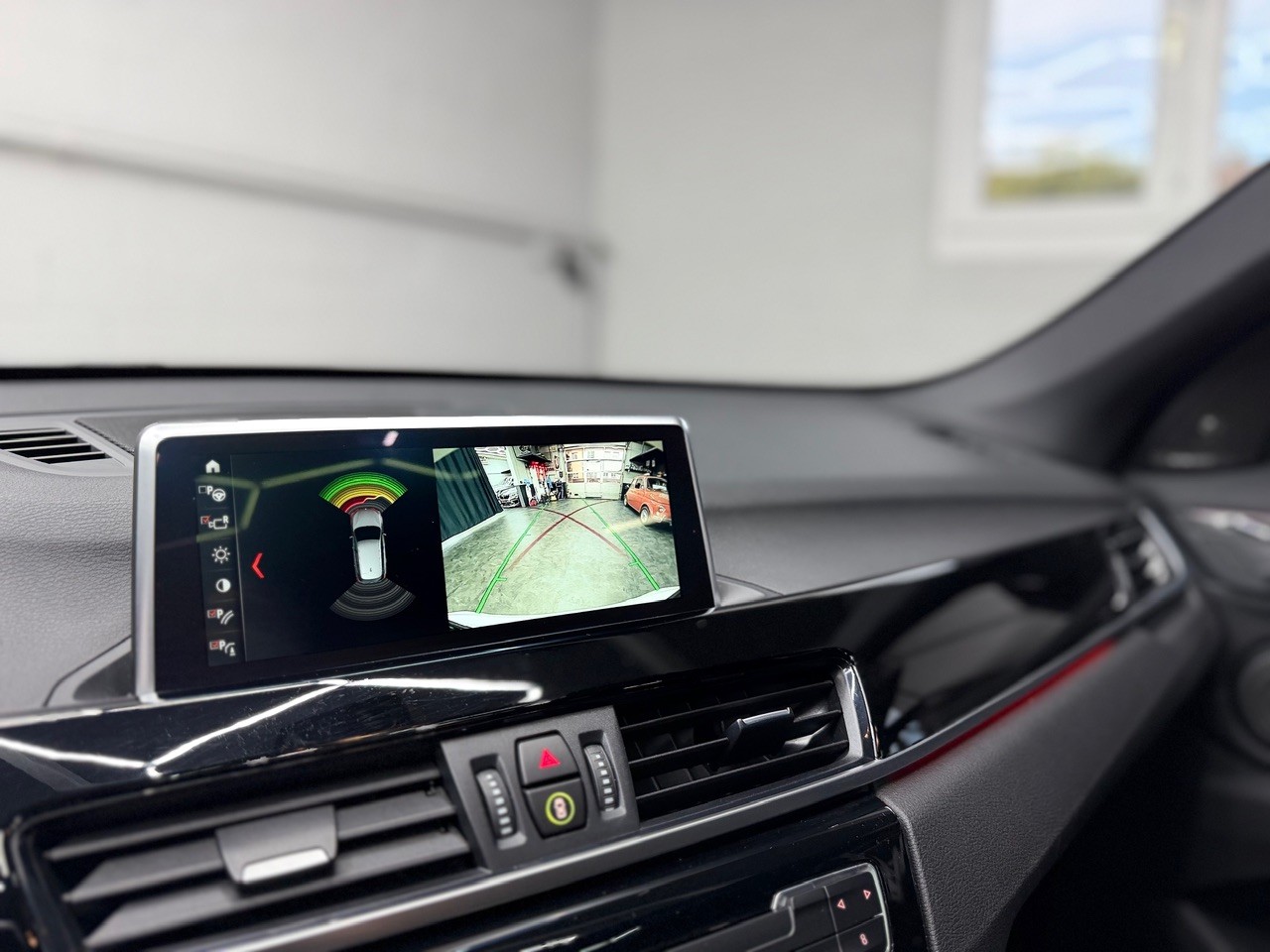BMW X1 xDrive 20d M Sport | Head-Up Display | Panorama Dach | Harman/Kardon | CH-Auto-image-23