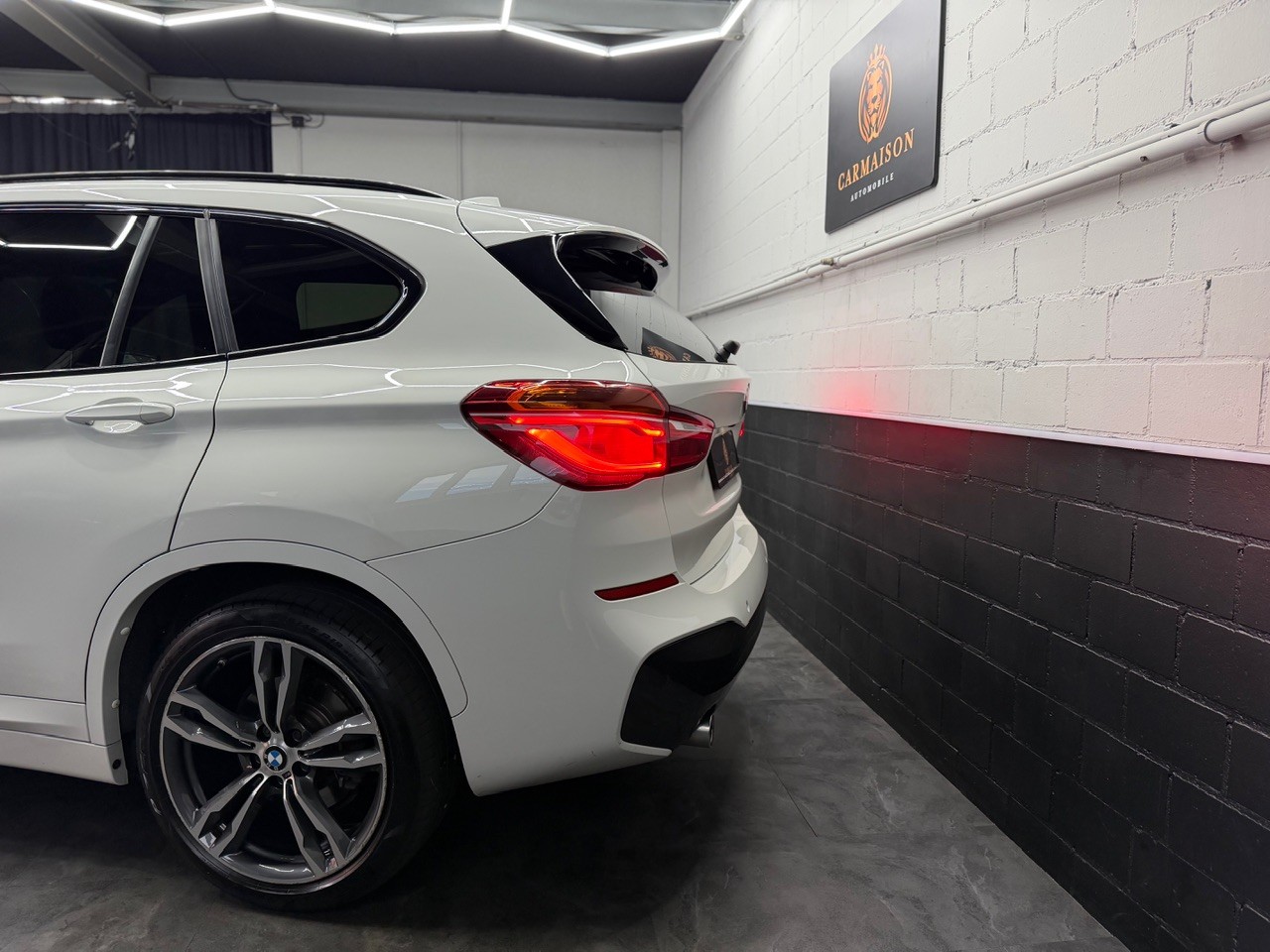 BMW X1 xDrive 20d M Sport | Head-Up Display | Panorama Dach | Harman/Kardon | CH-Auto-image-3