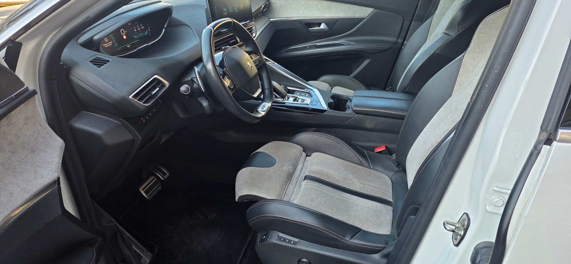 PEUGEOT 3008-image-6