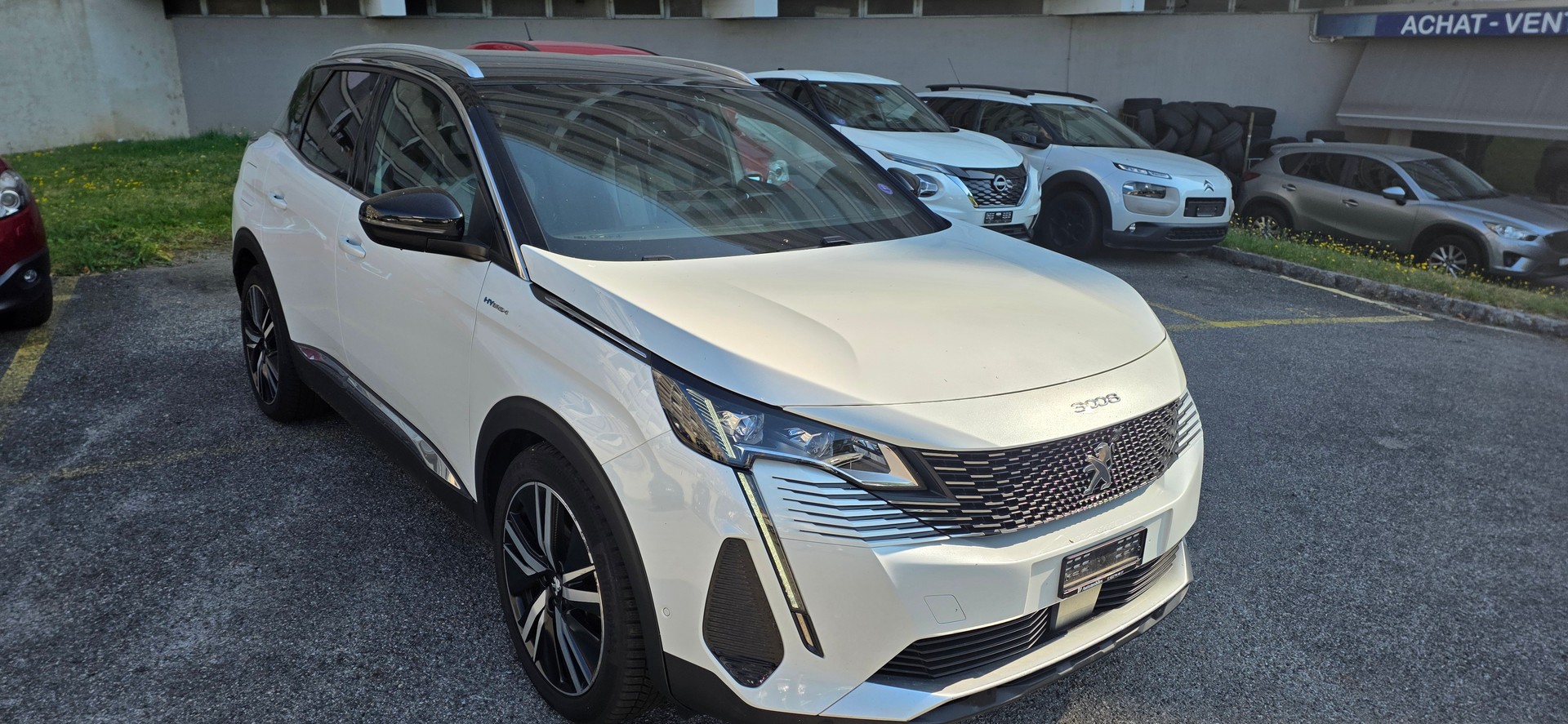 PEUGEOT 3008-image-0