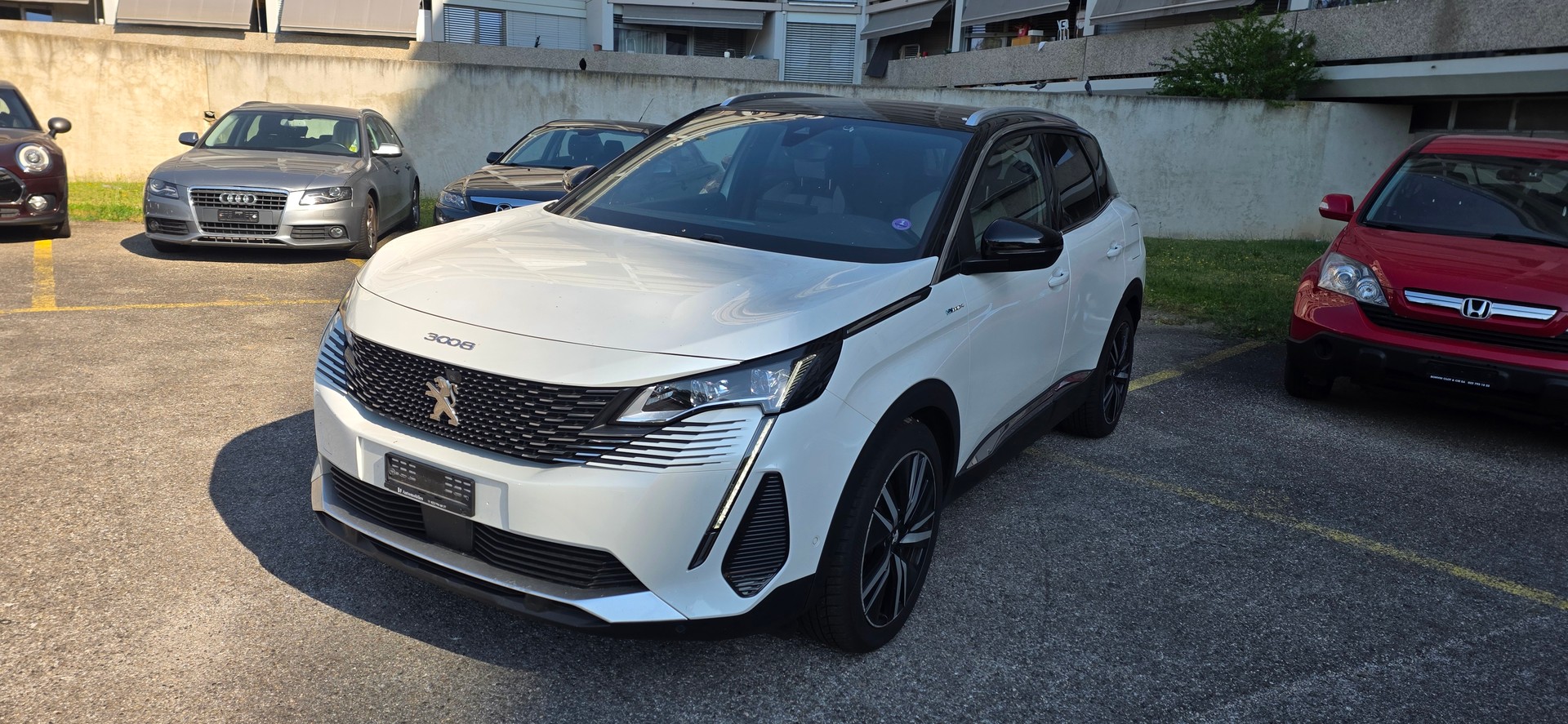 PEUGEOT 3008-image-1