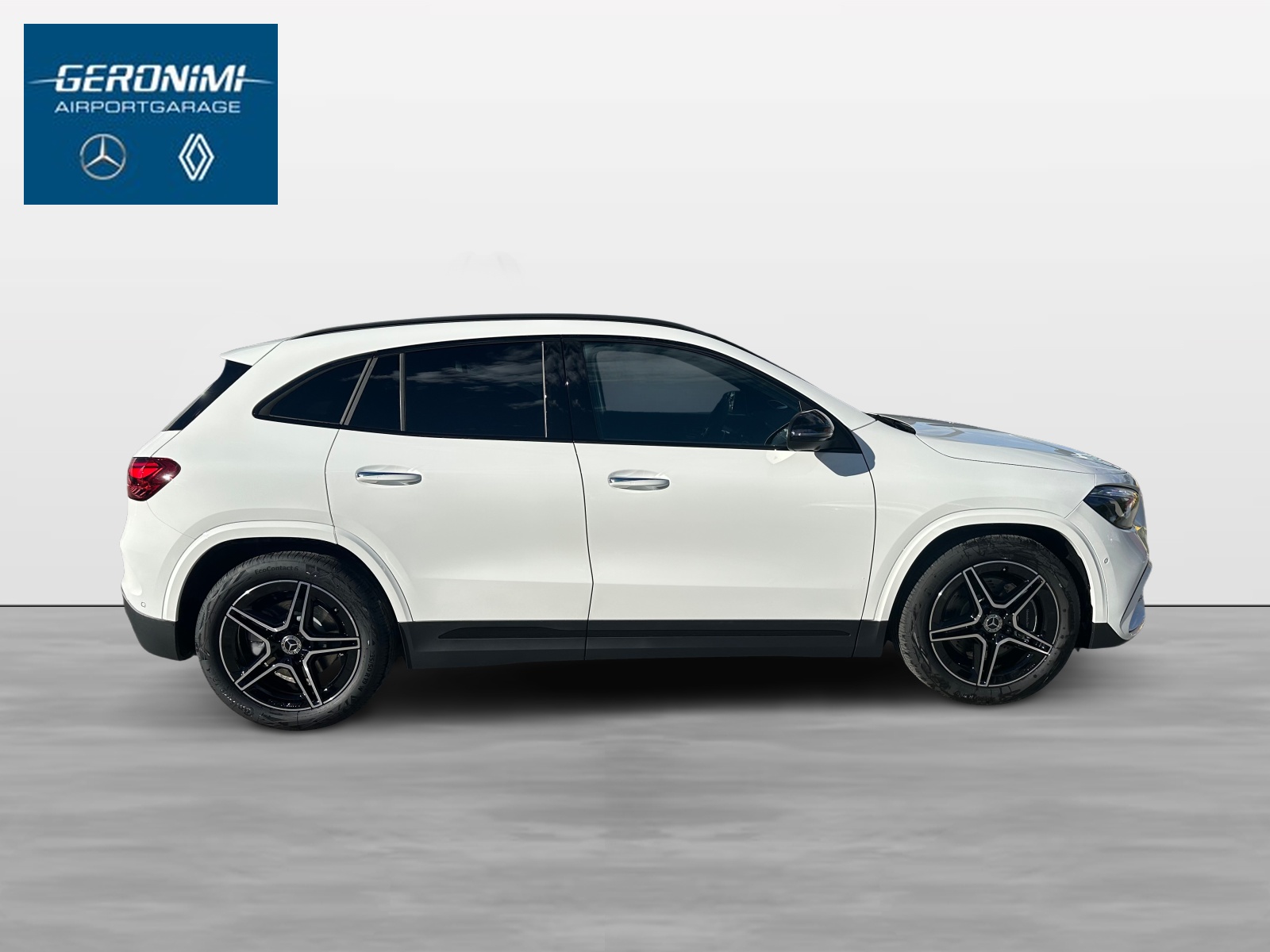 MERCEDES-BENZ GLA 250 Swiss Star AMG Line 4matic-image-0