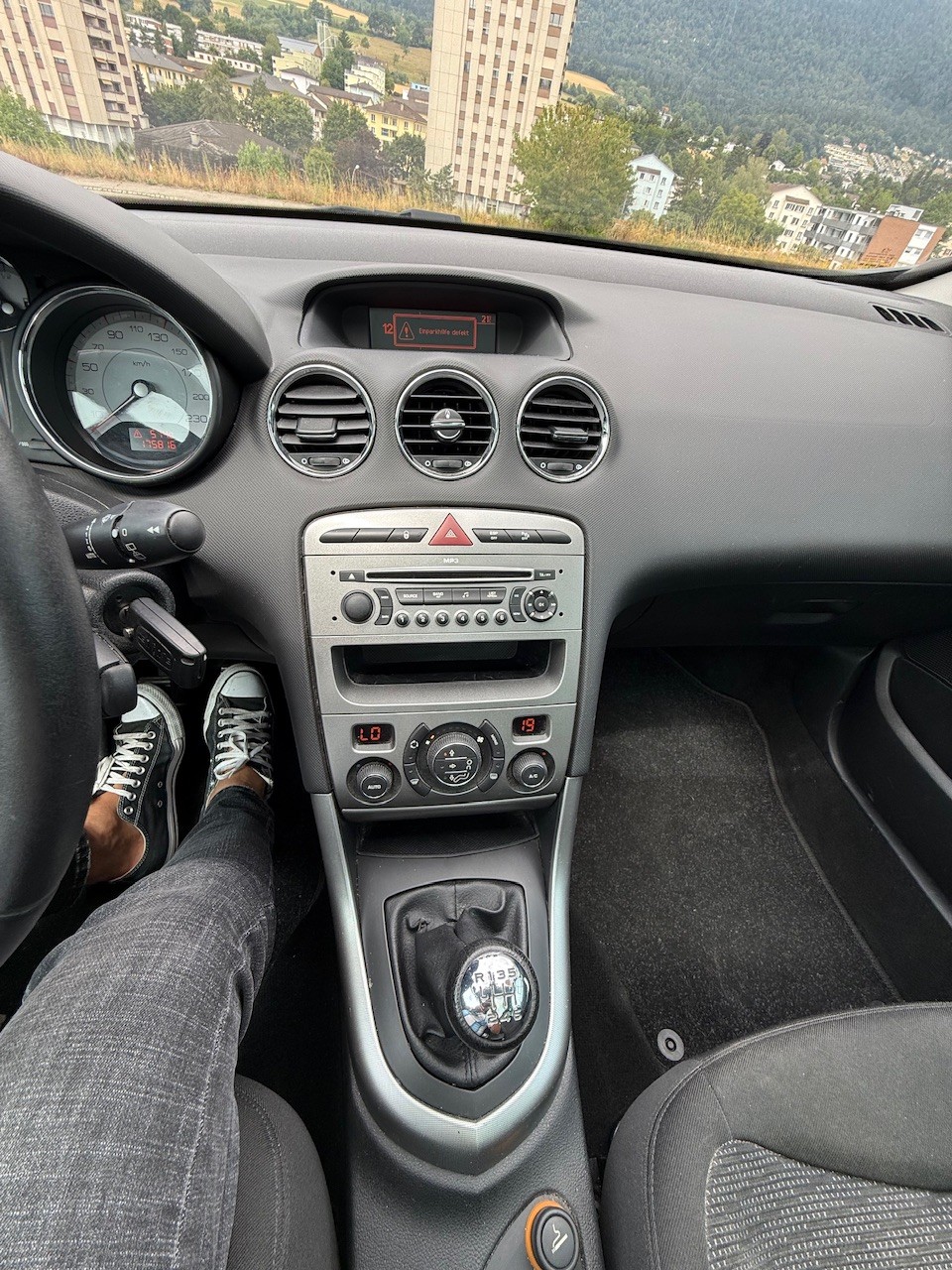 PEUGEOT 308 SW 1.6 16V Turbo Sport Pack-image-15