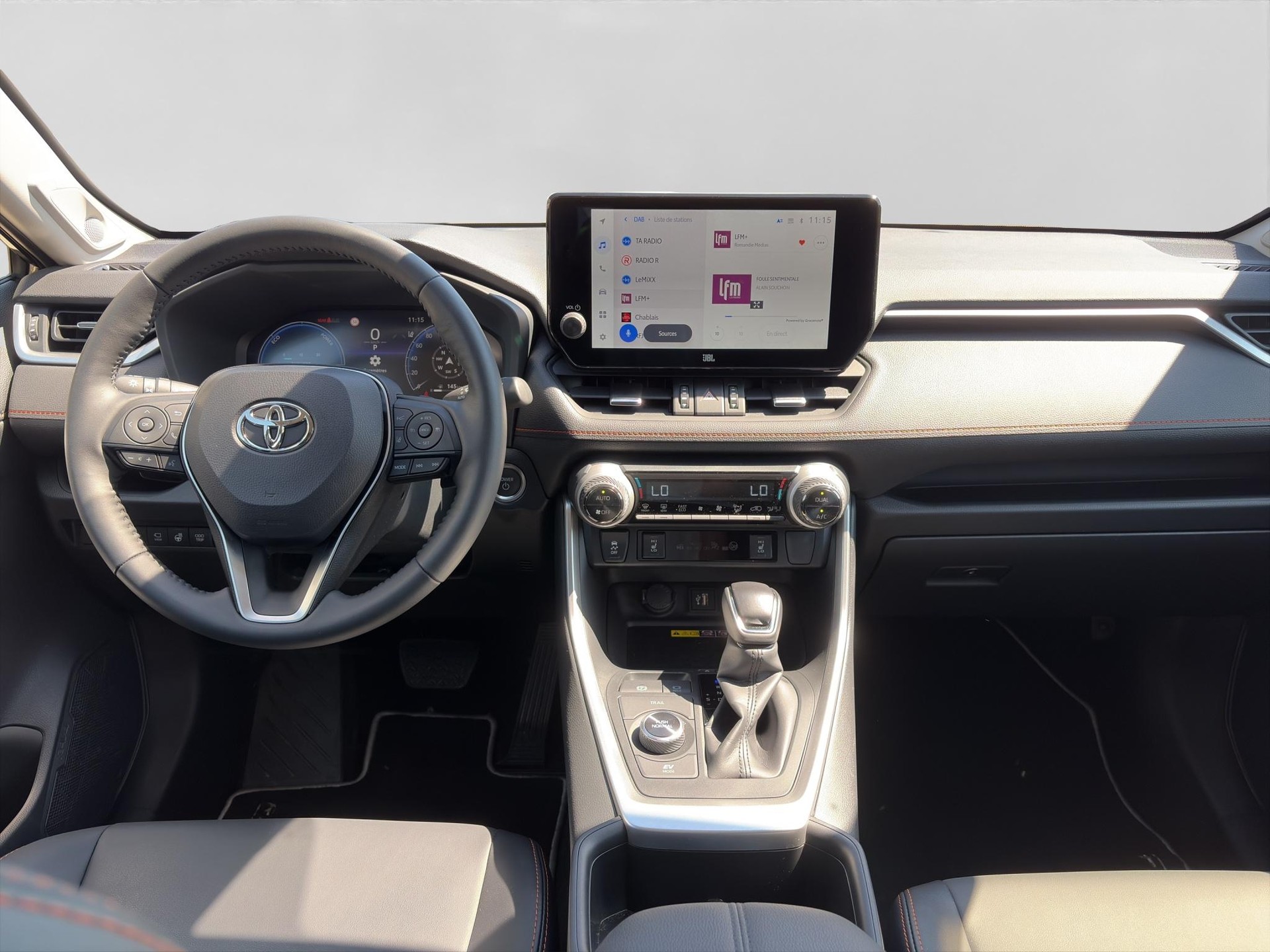 TOYOTA RAV4 2.5 HEV Adventure-image-7
