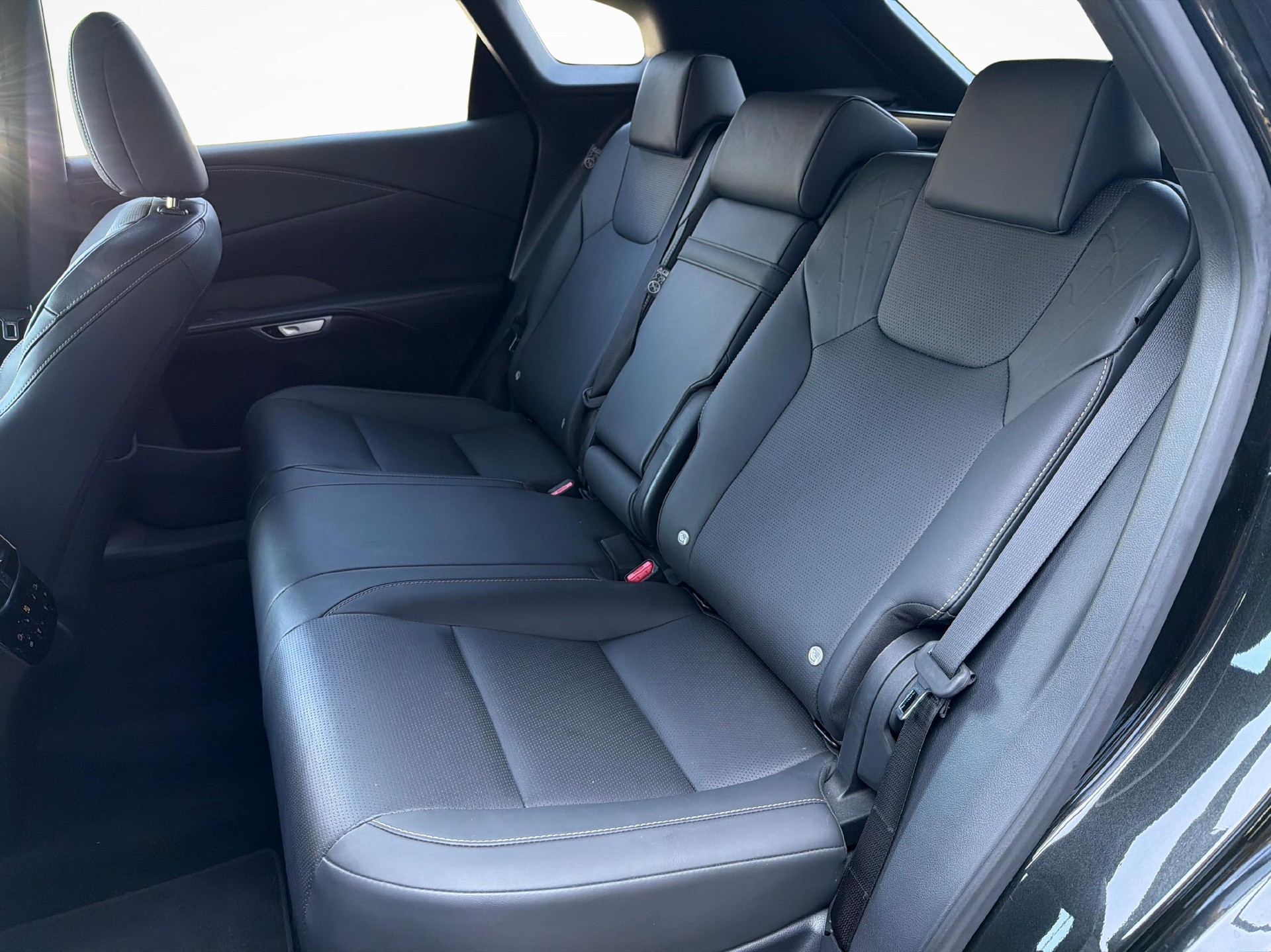 LEXUS RX 350h F-Line-image-17