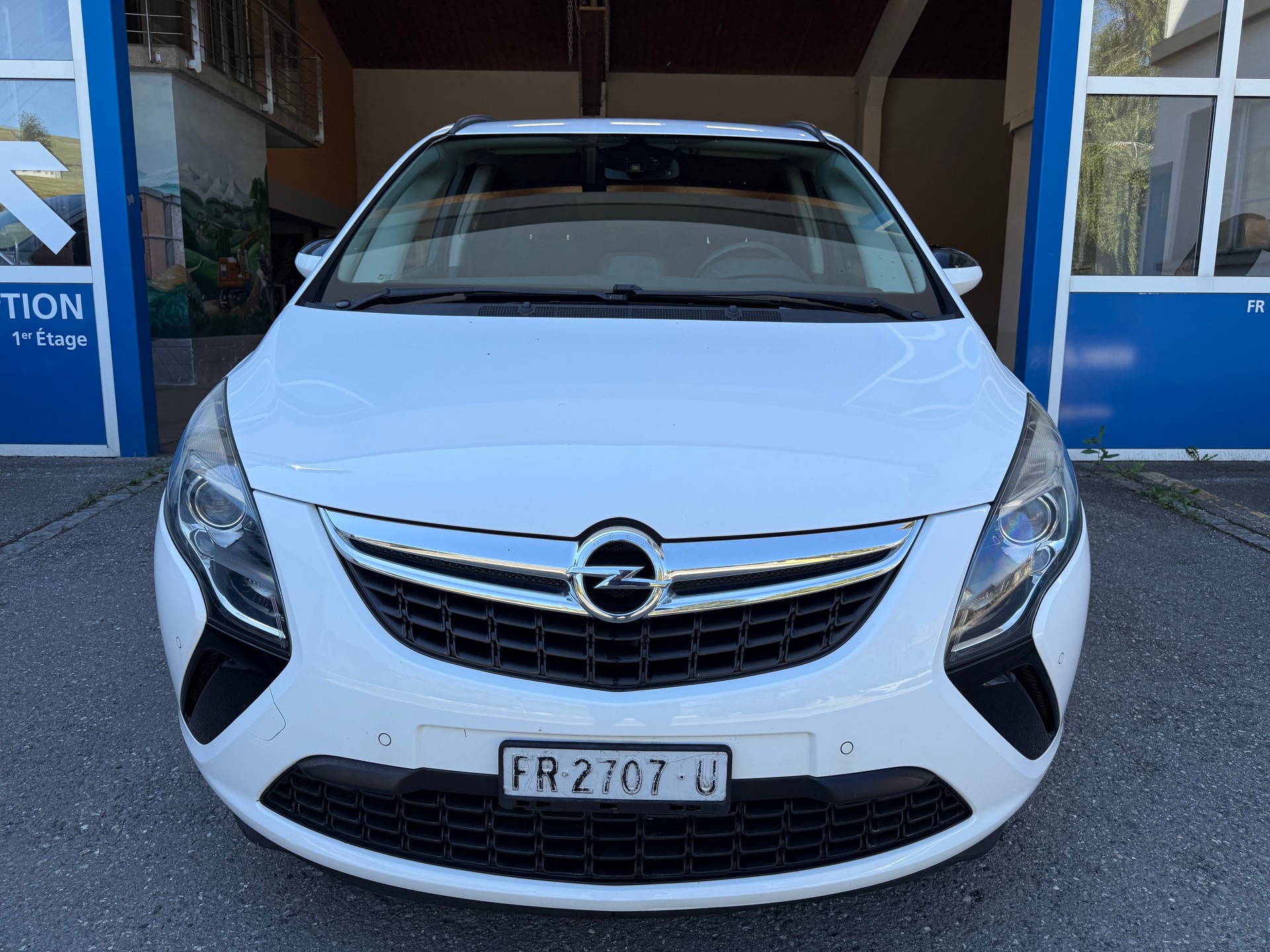 OPEL Zafira Tourer 1.4i 16V Cosmo-image-1