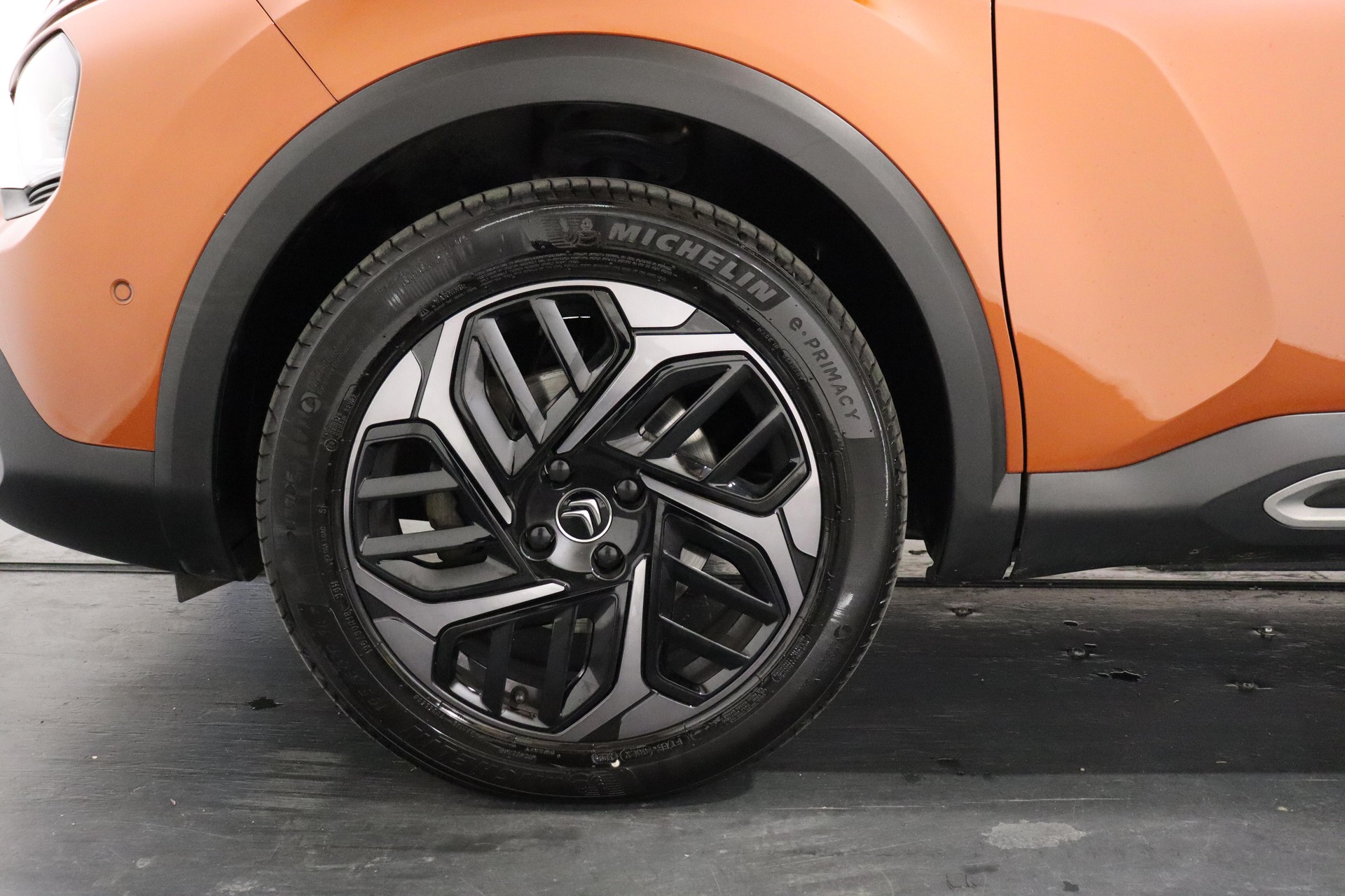 CITROEN C4 1.2 PureTech Shine Pack-image-13