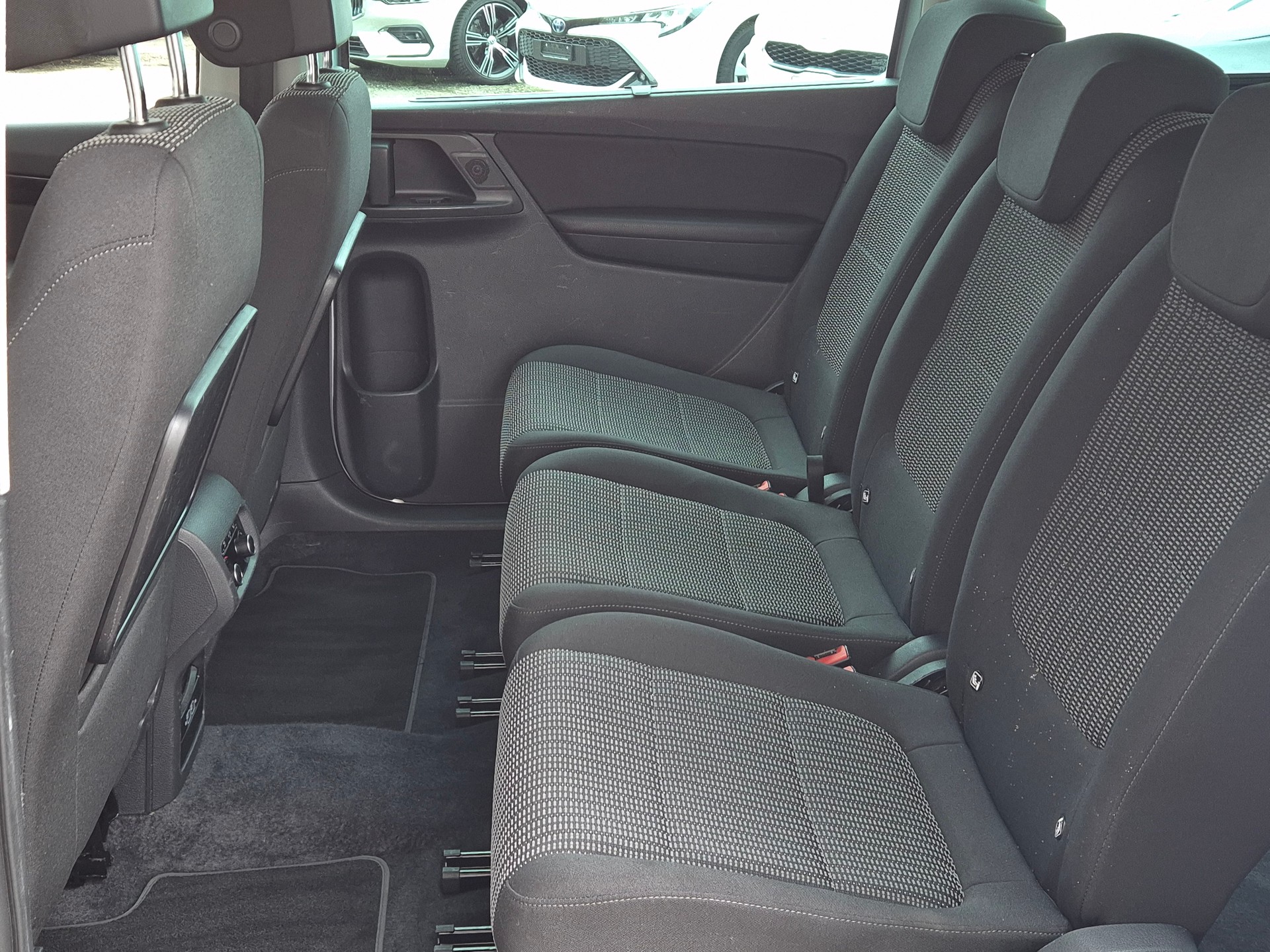 SEAT Alhambra 1.4 TSI DSG Style-image-15