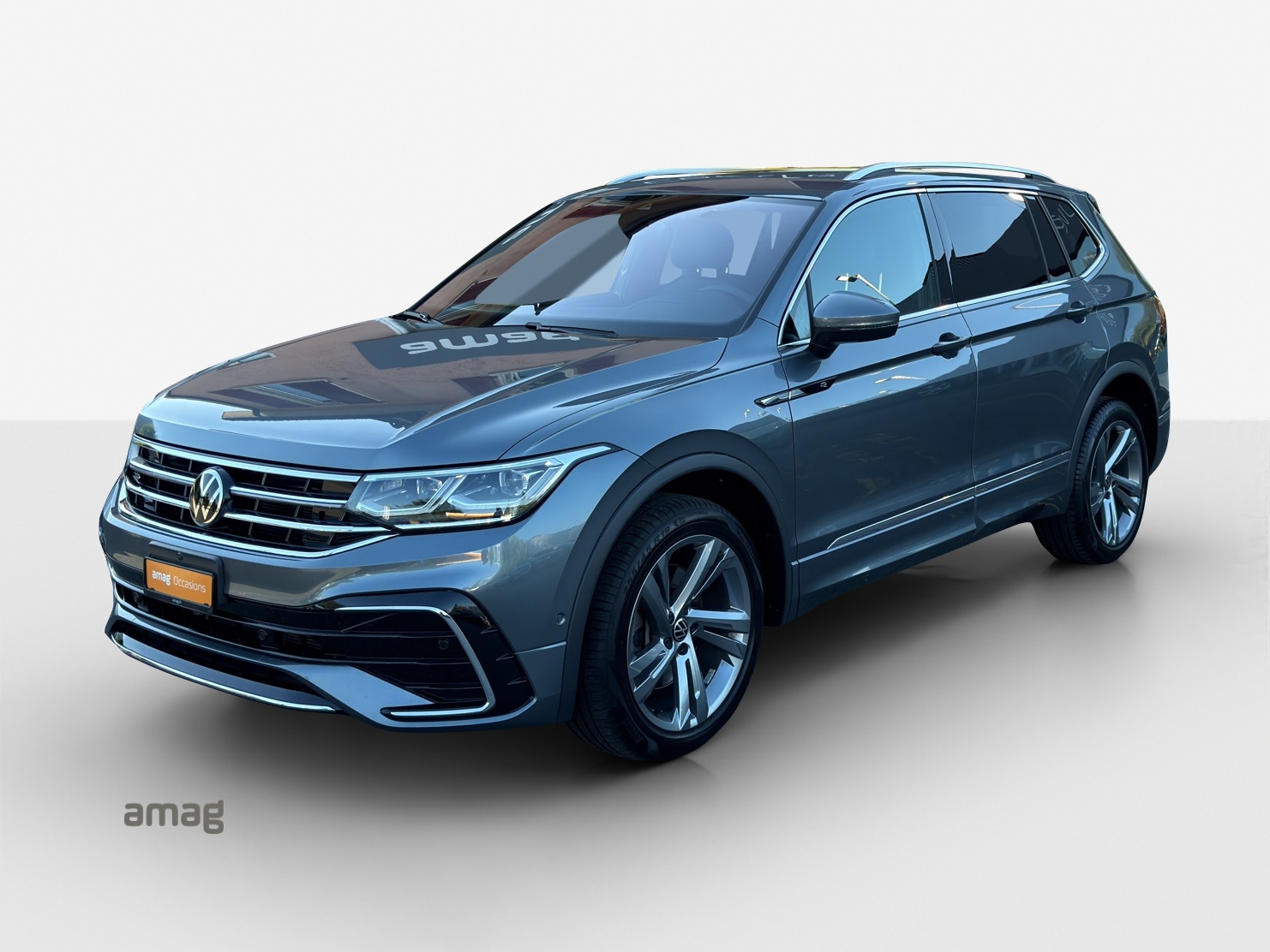 VW Tiguan Allspace 2.0TSI R-Line 4Motion DSG-image-0