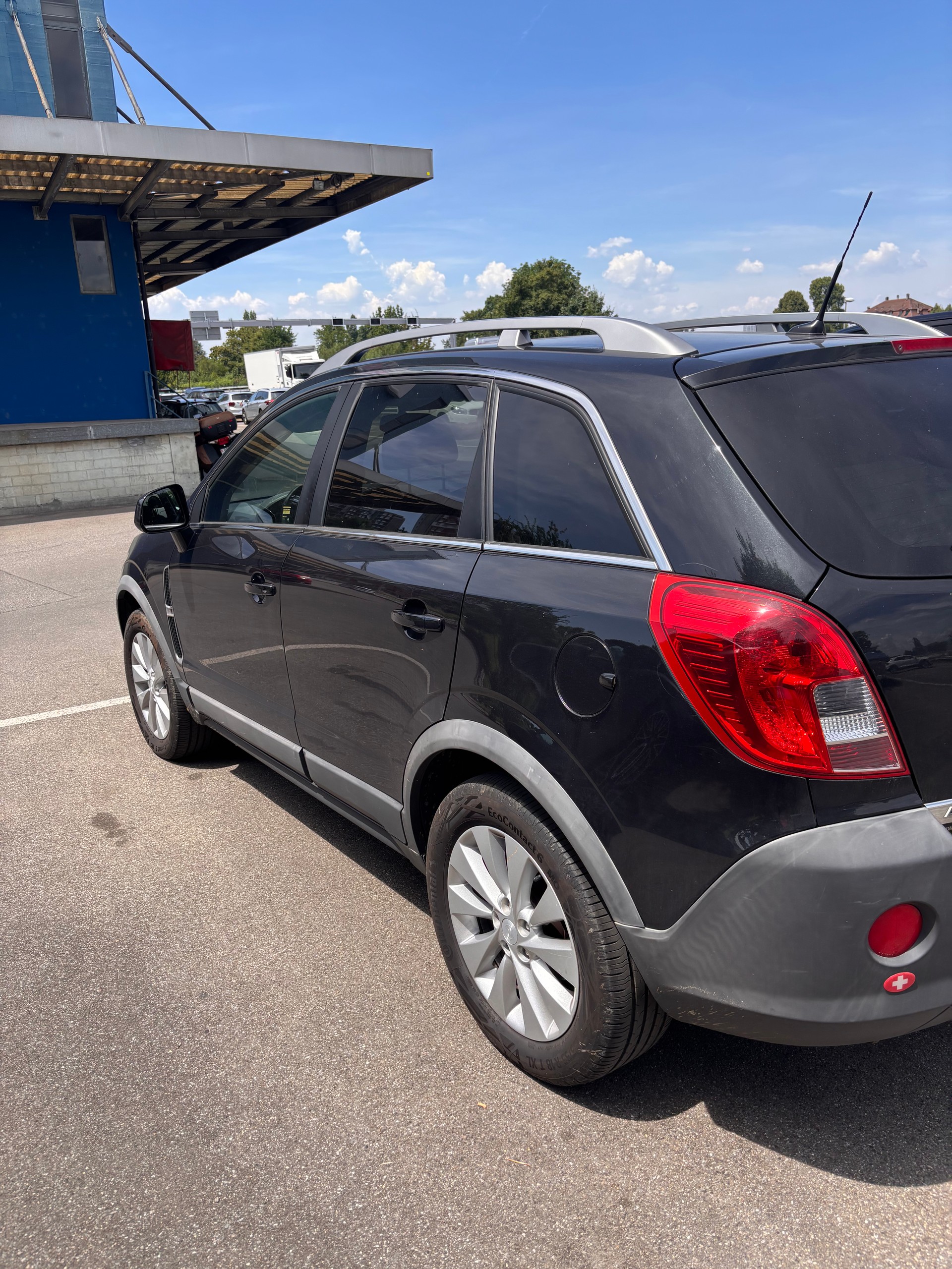 OPEL Antara 2.2 CDTi Cosmo 4WD Automatic-image-3