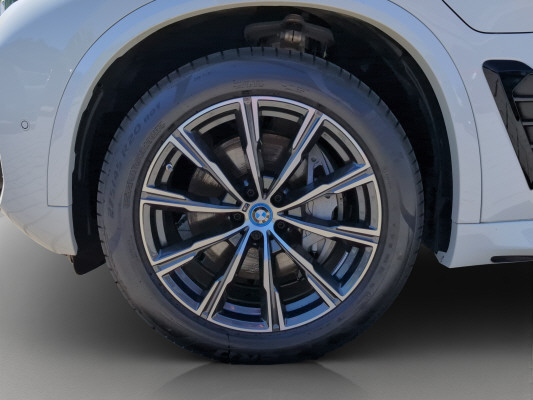 BMW X5 xDr 50e M Sport-image-12
