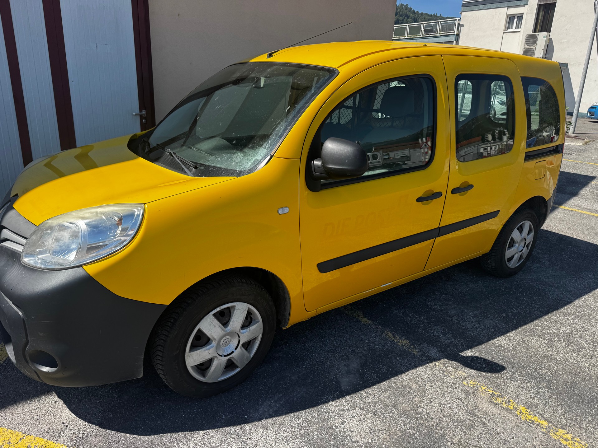 RENAULT Kangoo Medium TCe 115 Business A-image-4