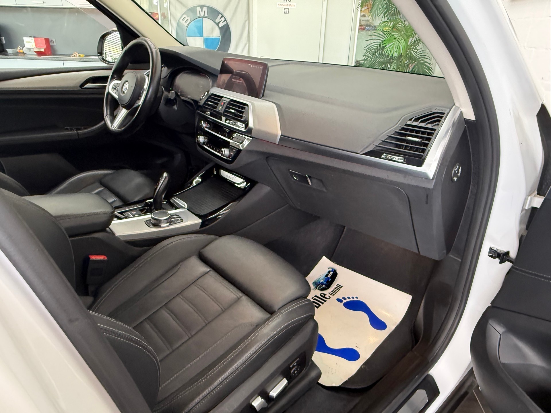 BMW X3 xDrive 20d Individual xLine Steptronic-image-8