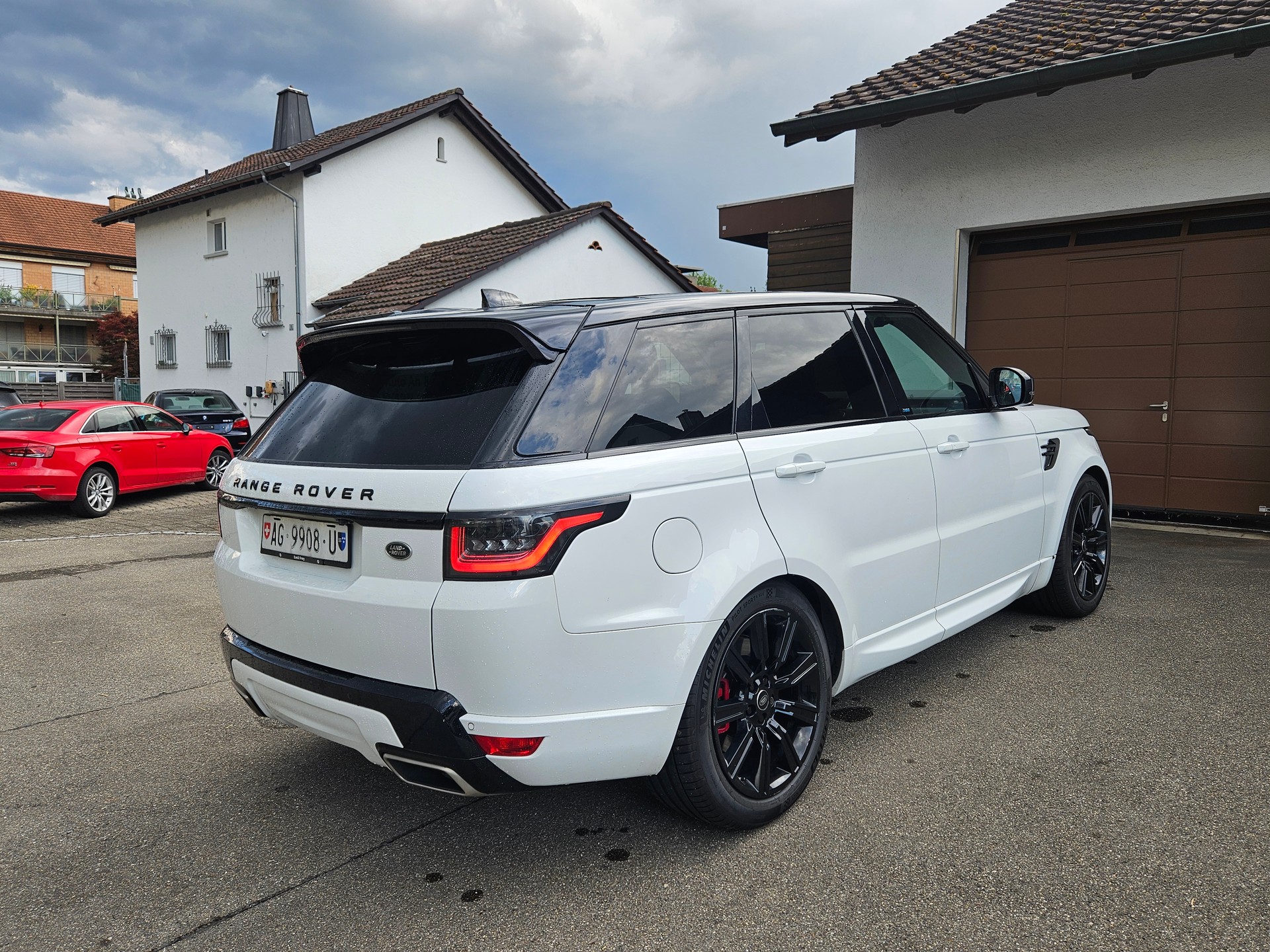 LAND ROVER Range Rover Sport P400e 2.0 I4 PHEV HSE Dynamic Aut.-image-3